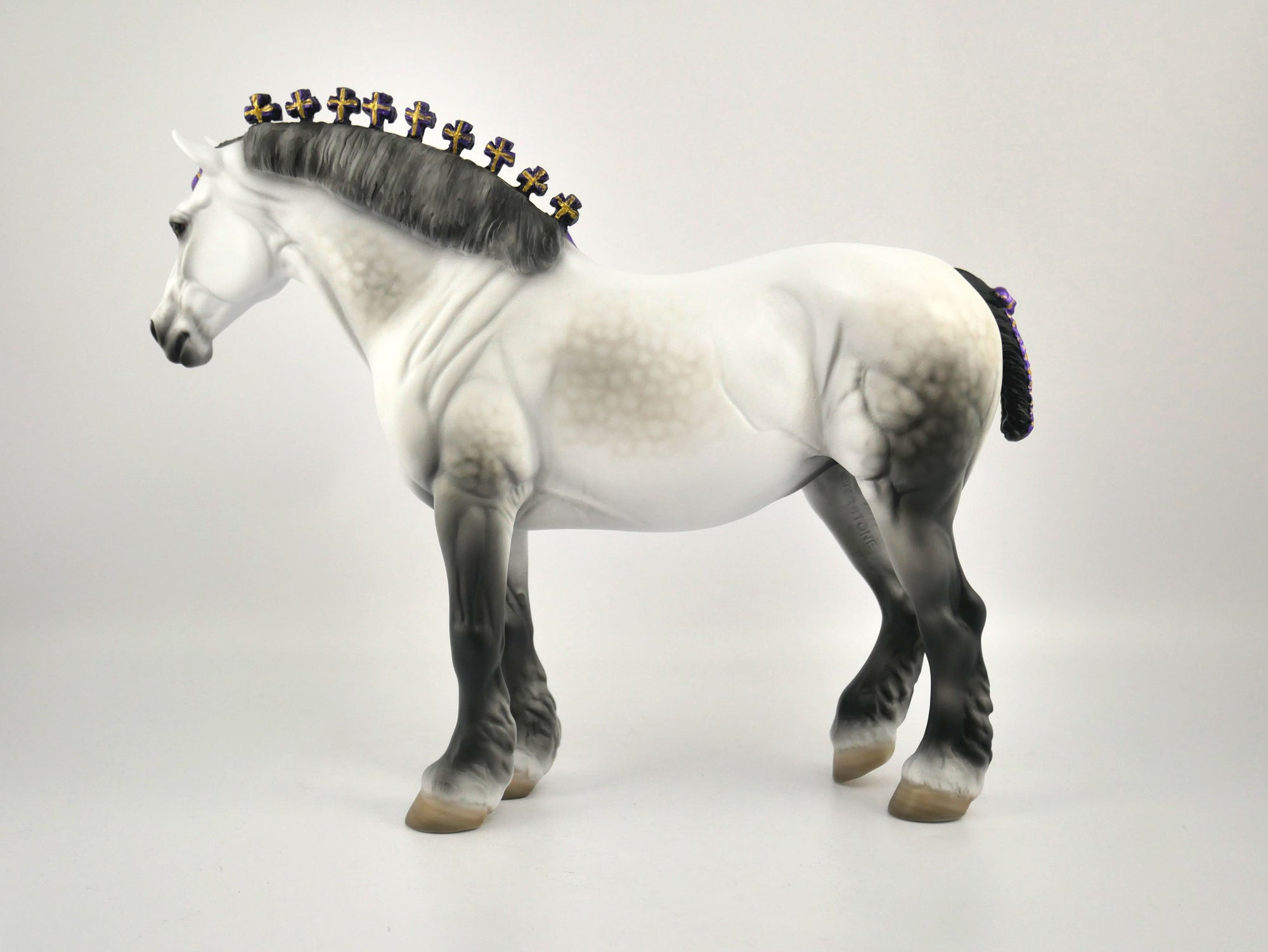 Skully-LE-15 Dapple Light Grey Bunny MM 2020