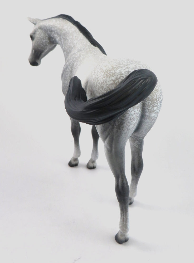 SMOKEY -OOAK SPECKLED GREY ARABIAN PEBBLES BY AL KATT WHS19