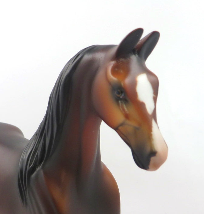 SNAP DECISION- OOAK DAPPLE BAY SADDLEBRED PEBBLES BY MELISSA FOX SB20