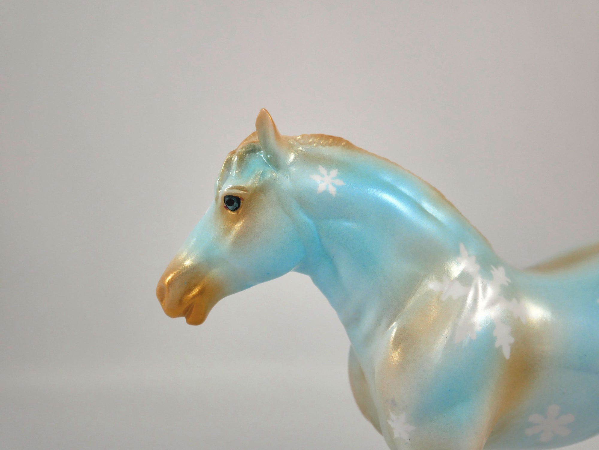 Snow-OOAK Snowflake Trotting Draft Pebbles 12/16/20