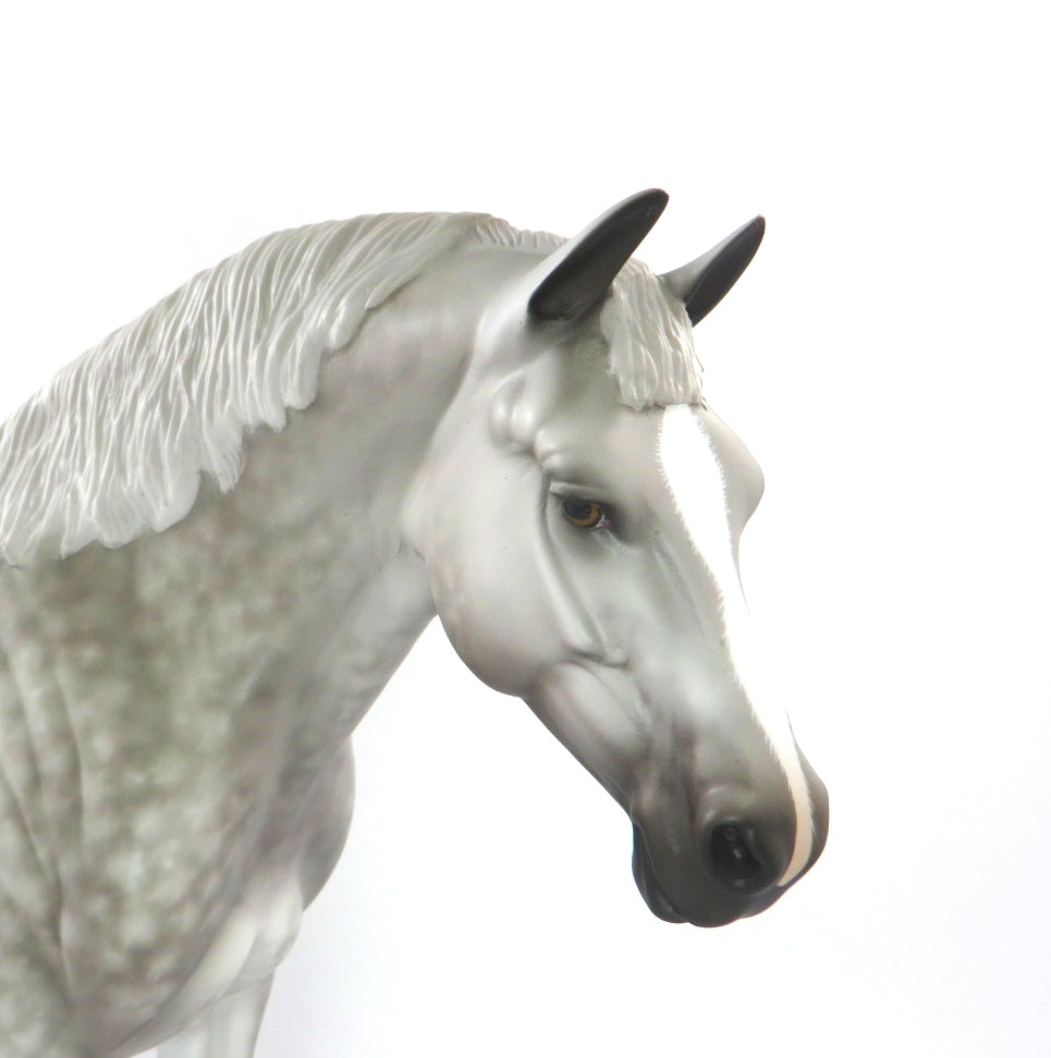 SNOW BLOSSOM-OOAK STAR DAPPLE GREY HEAVY DRAFT MARE BY SHERYL LEISURE WHS 19