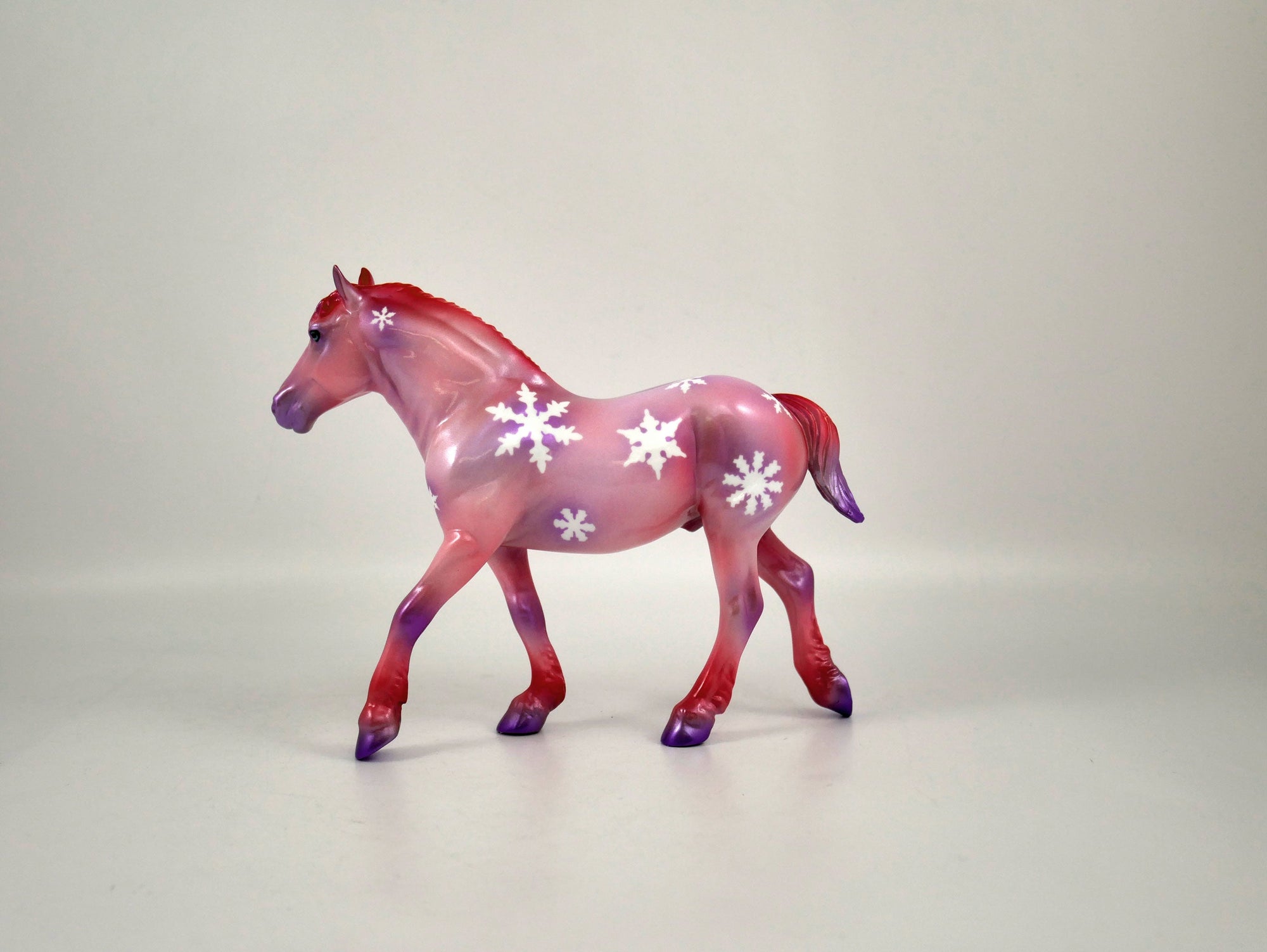 Snowflakes-OOAK Snowflake Trotting Draft Pebbles 12/16/20