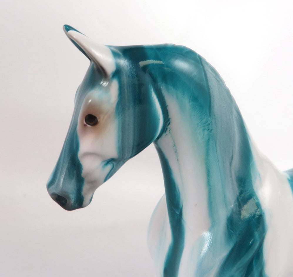 SPEARMINT RIBBON CANDY -- OOAK RIBBON CANDY DECORATOR BY KAYLA WESSE WHS19