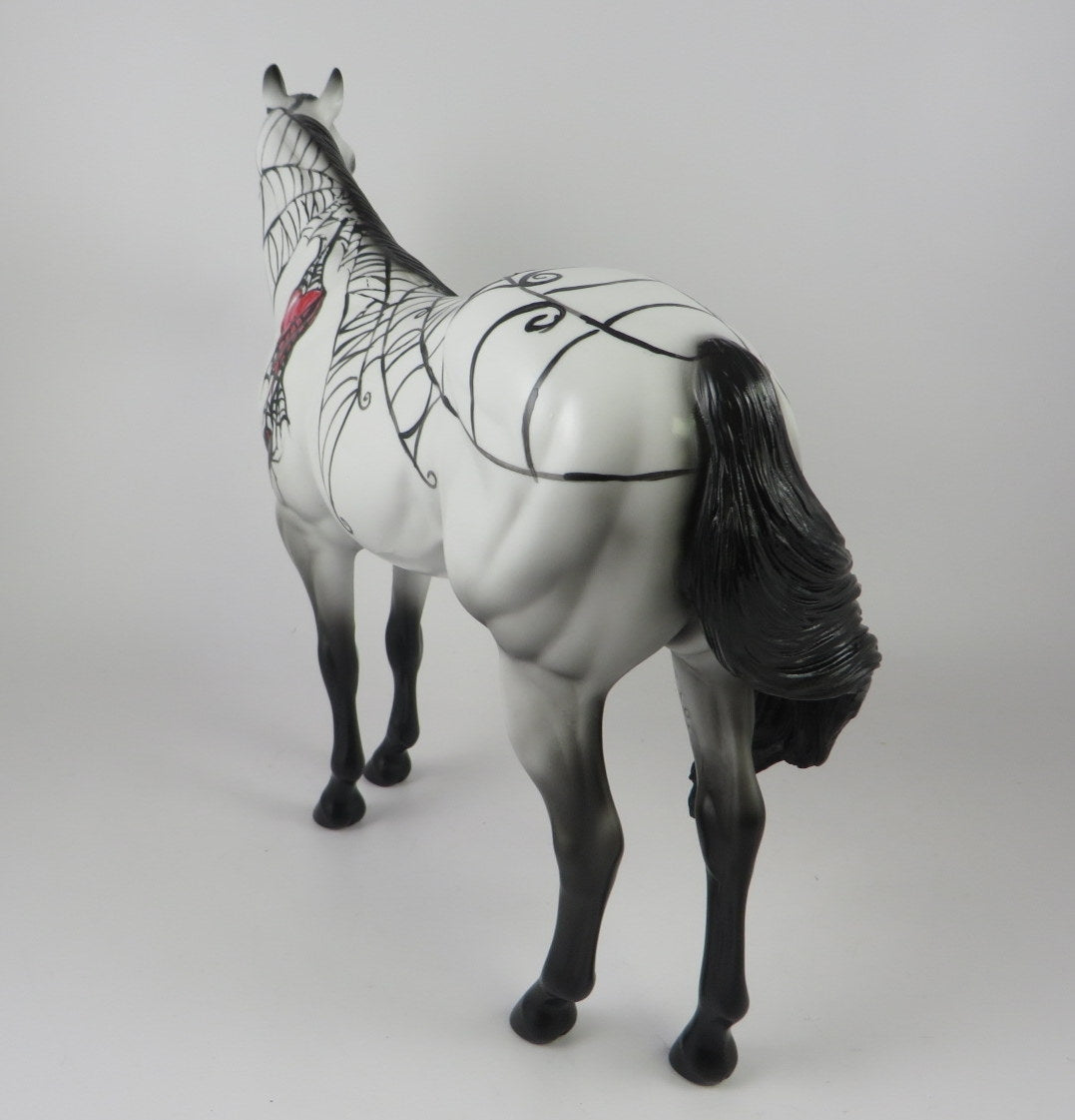 ARACHNOPHOBIA-OOAK ISH DECORATOR MM 2019