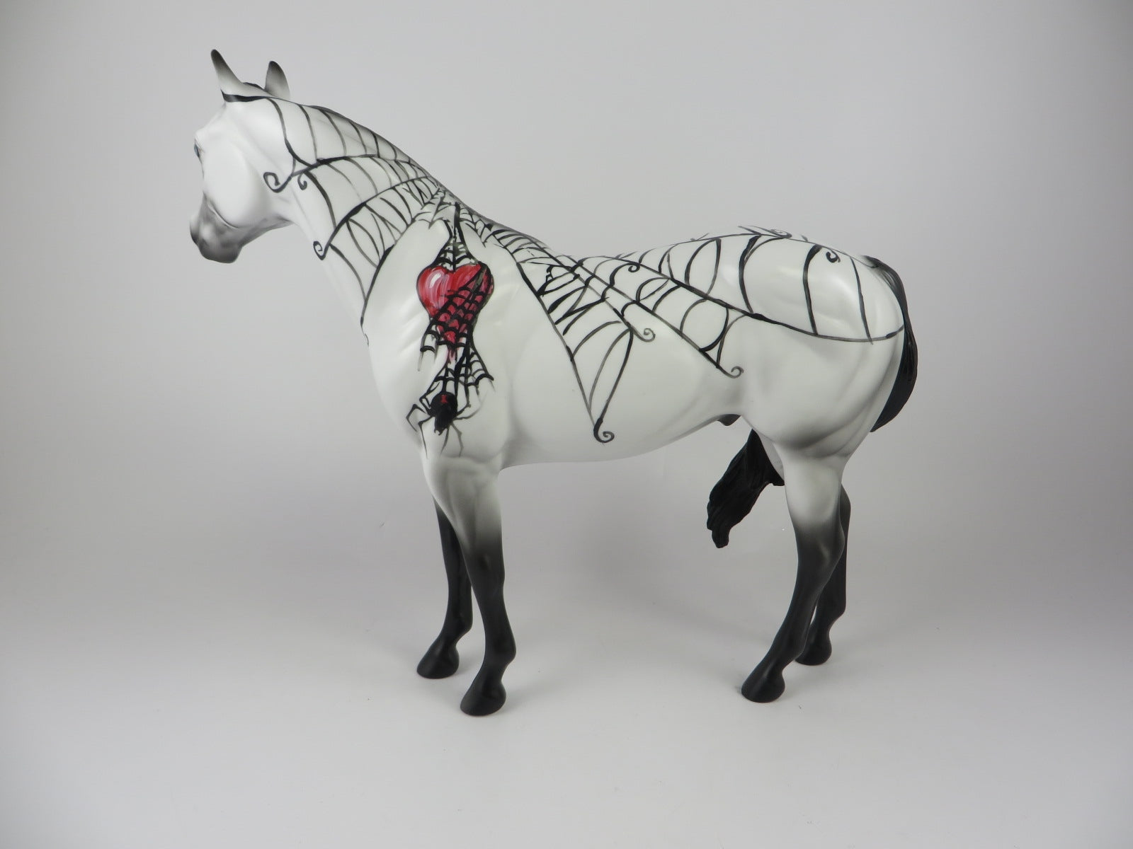 ARACHNOPHOBIA-OOAK ISH DECORATOR MM 2019