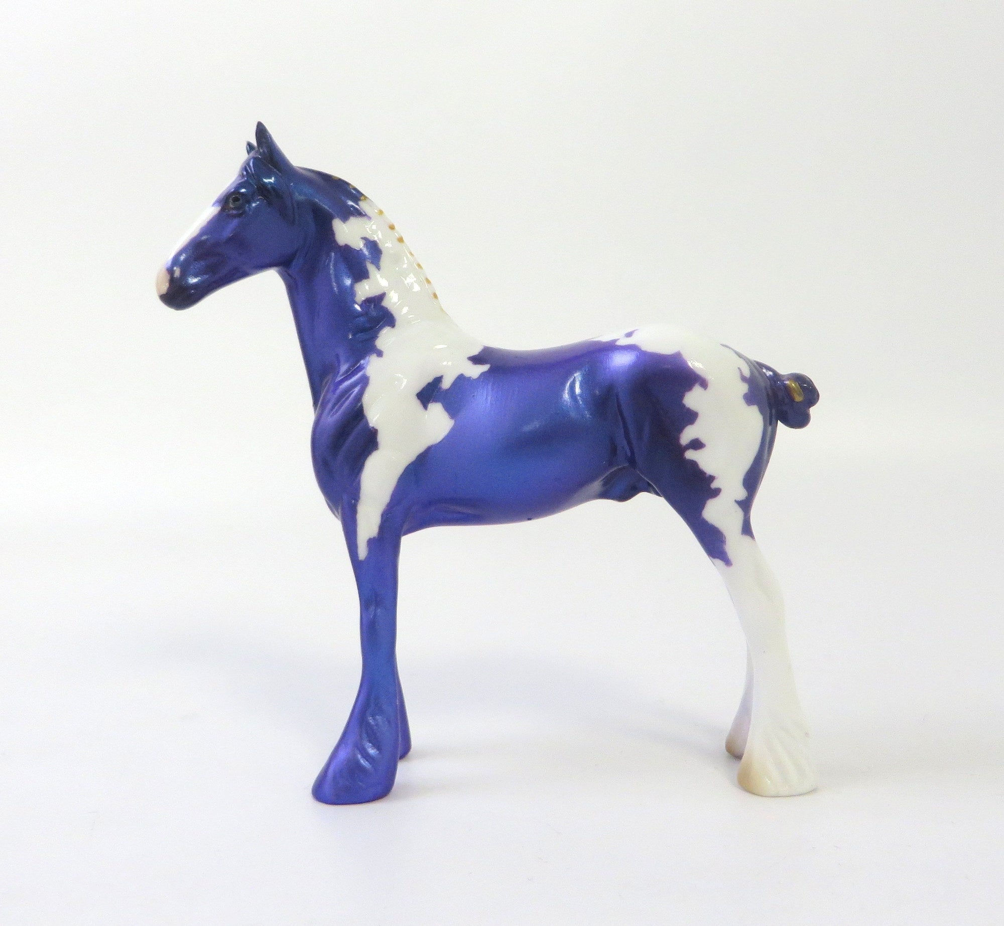 STANDING DRAFT AMETHYST CHIP MODEL HORSE EQ 19