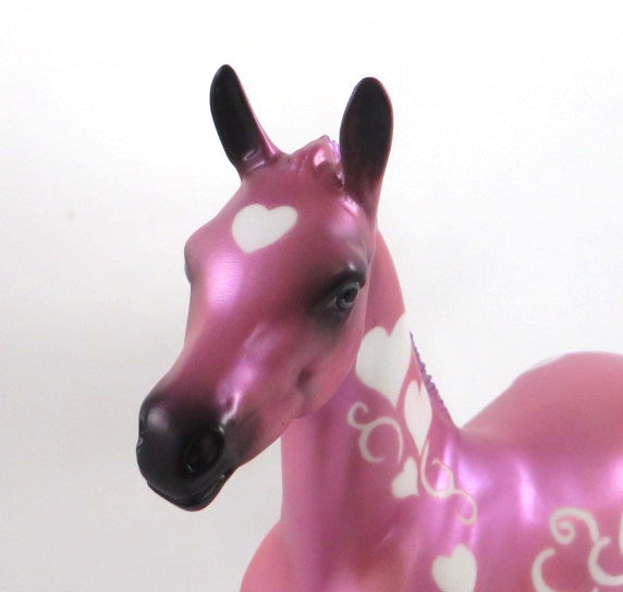 ARABIAN MODEL HORSE 