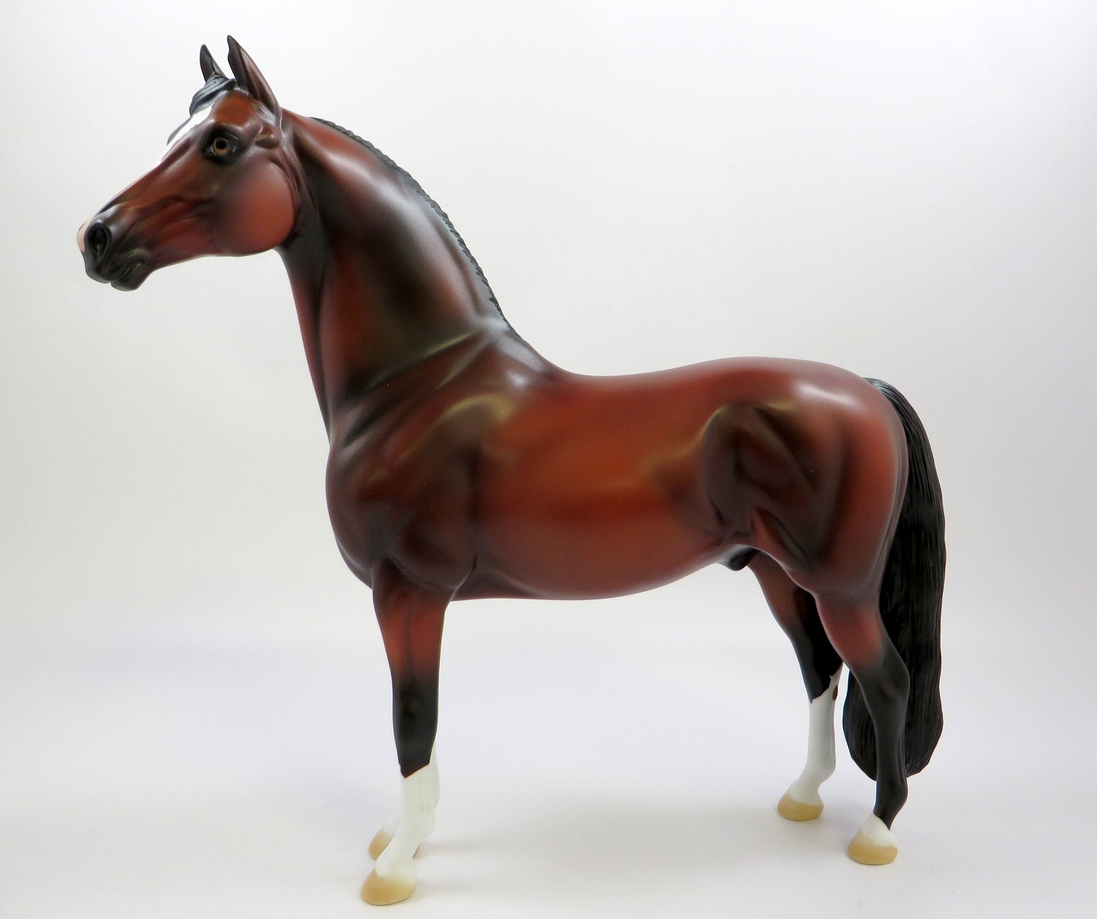 SULTAN-OOAK BAY MORGAN MODEL HORSE EQ 19