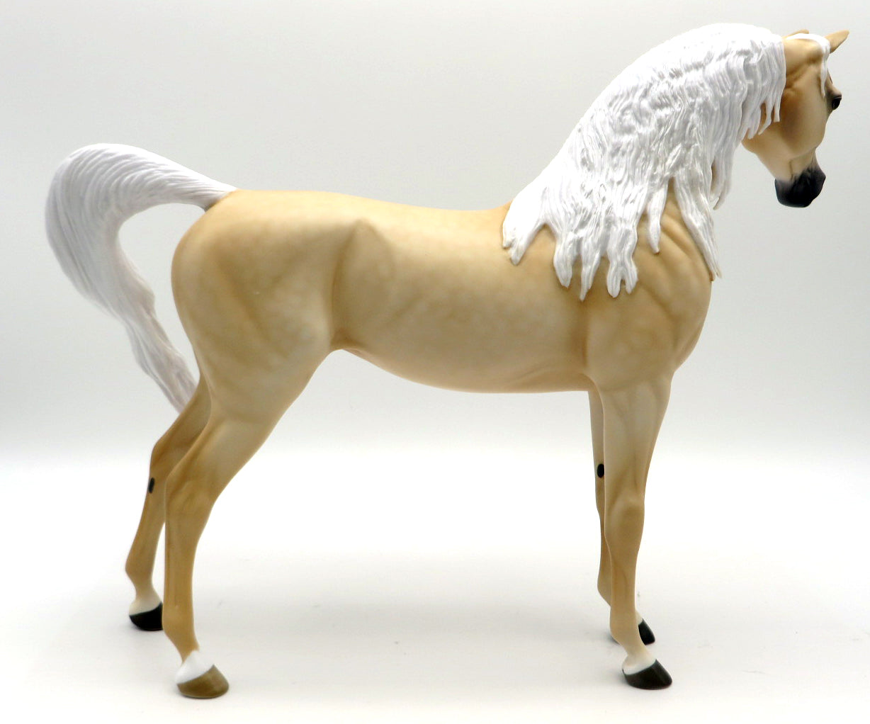 Sunny Skies-OOAK Etched Dapple Palomino Arabian Painted by Ellen Robbins 1/10/21