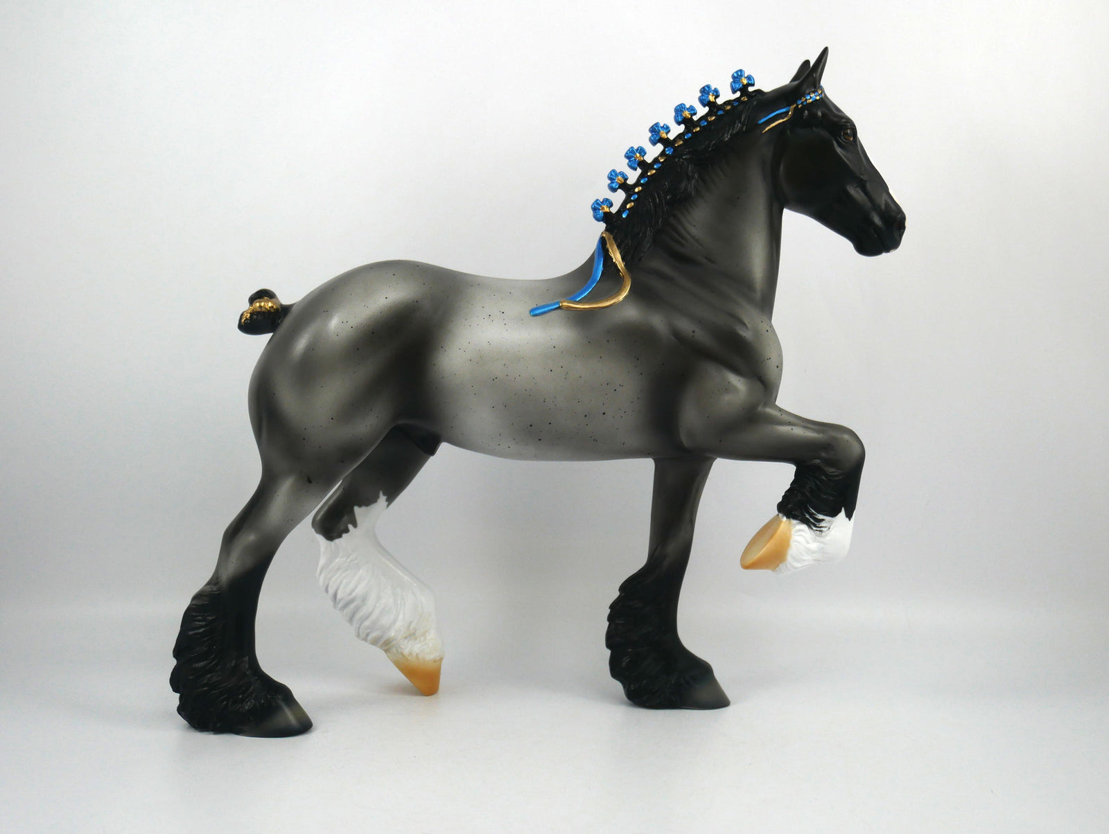 Sweetie Pie-Roan Trotting Draft  Model Horse 1/20/21