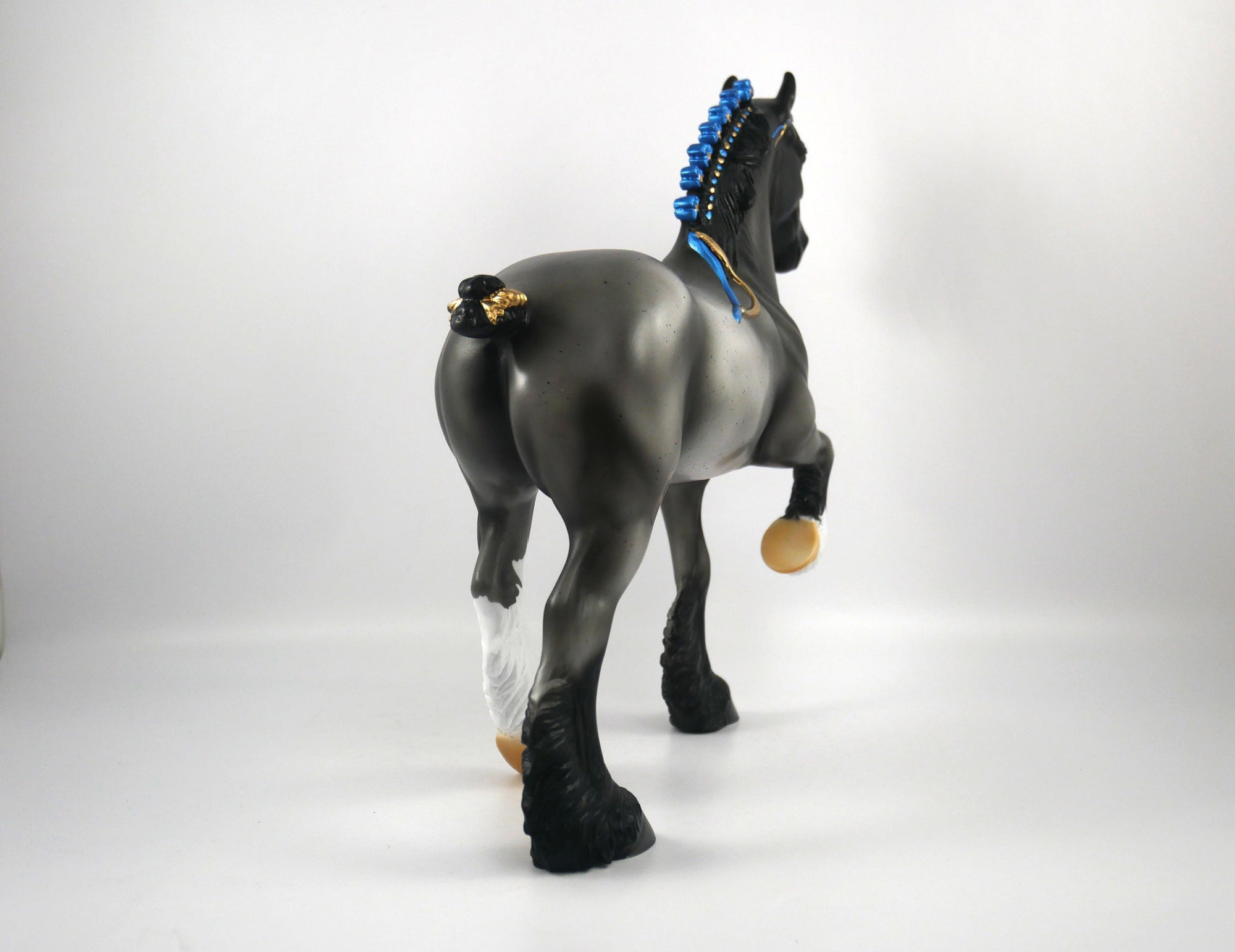 Sweetie Pie-Roan Trotting Draft  Model Horse 1/20/21