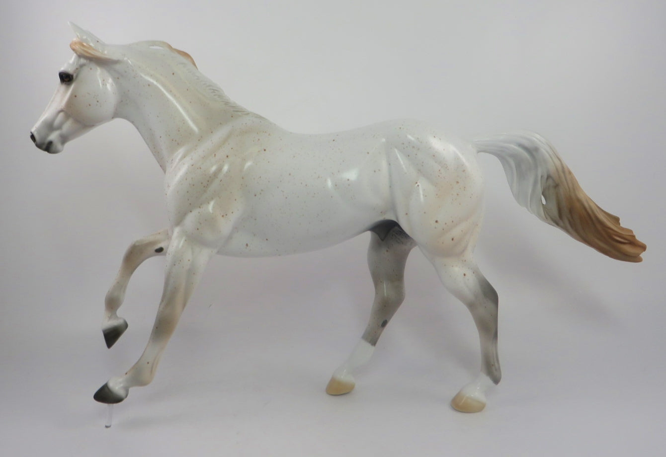THE ASSASSIN-OOAK FLEABIT FOUNDATION QUARTER HORSE MODEL HORSE SB 20