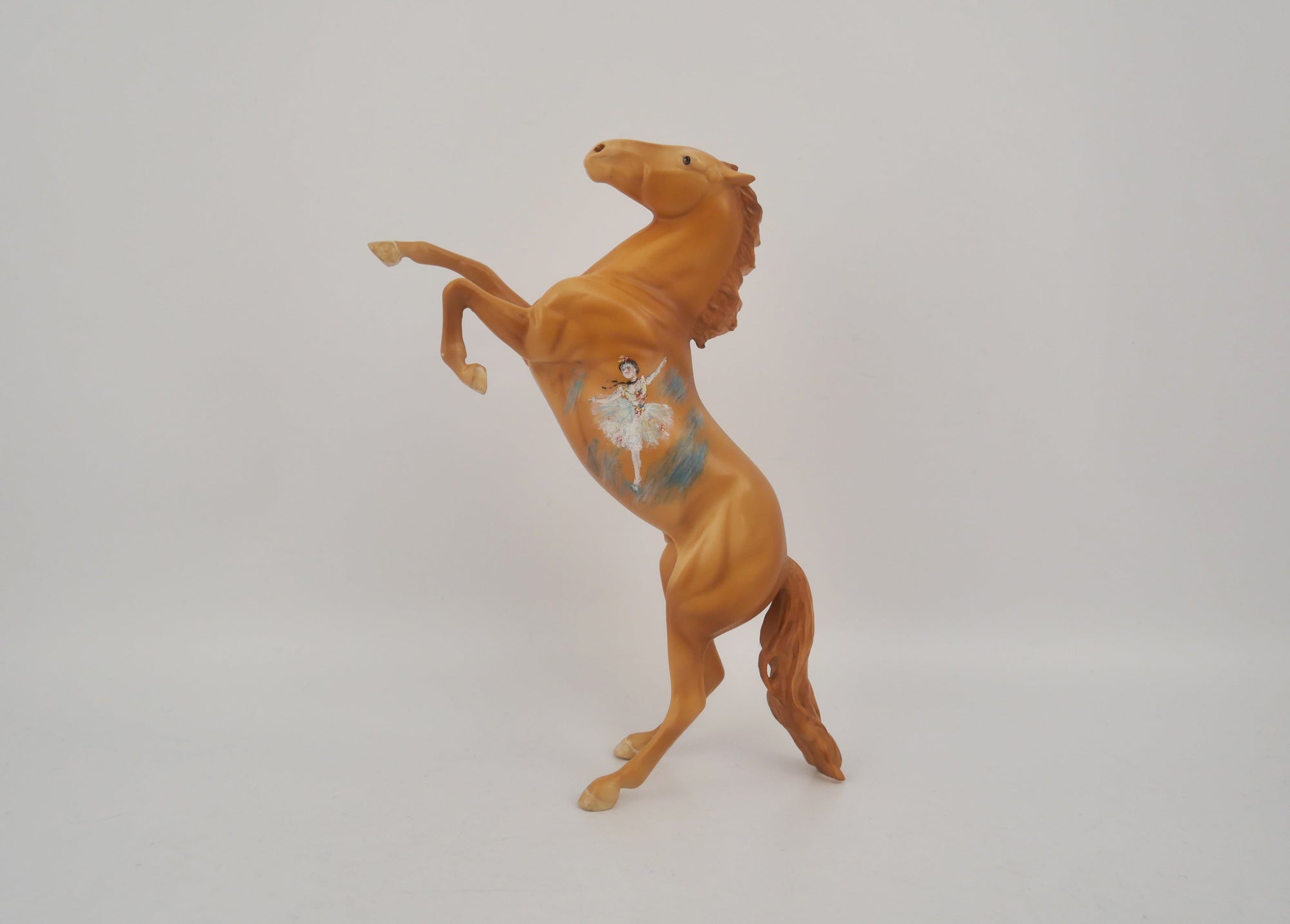 THE STAR-OOAK REARING PEBBLE ARTIST INSPIRED BY ANDREA EQ 2020