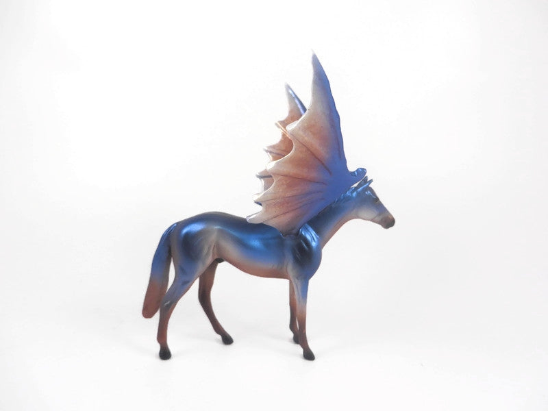 PHENOMENA -OOAK HALLOWEEN THOROUGHBRED BAT CHIP BY MISSY FOX MM 19