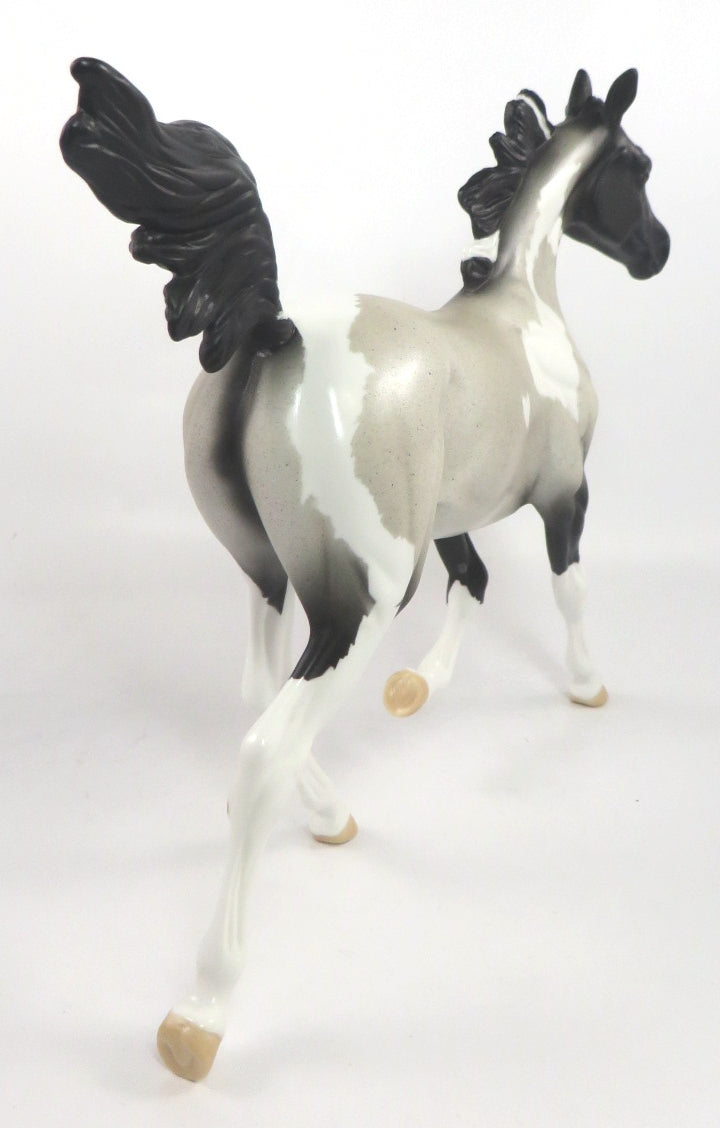 THREE KISSES- LE-4 GREY &amp; WHITE PINTO YEARLING MODEL HORSE BY KAYLA WESSE SB20