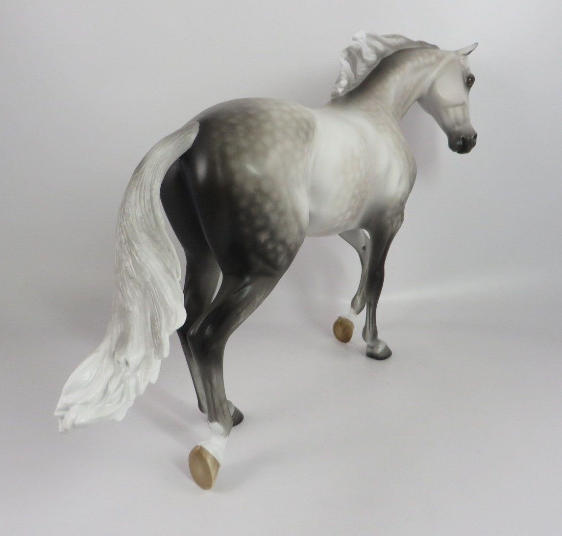 TOMMARA-OOAK STAR DAPPLE GREY THORUGHBRED MODEL HORSE BY SL WHS 19