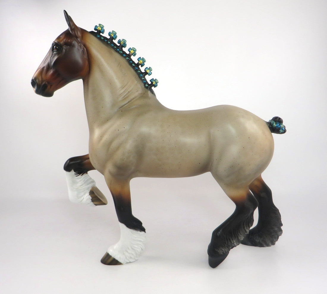 TOPEKA-OOAK DAPPLE BAY ROAN TROTTING DRAFTER MODEL HORSE BY AUDREY DIXON 2/21/20