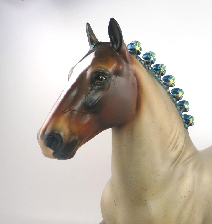 TOPEKA-OOAK DAPPLE BAY ROAN TROTTING DRAFTER MODEL HORSE BY AUDREY DIXON 2/21/20