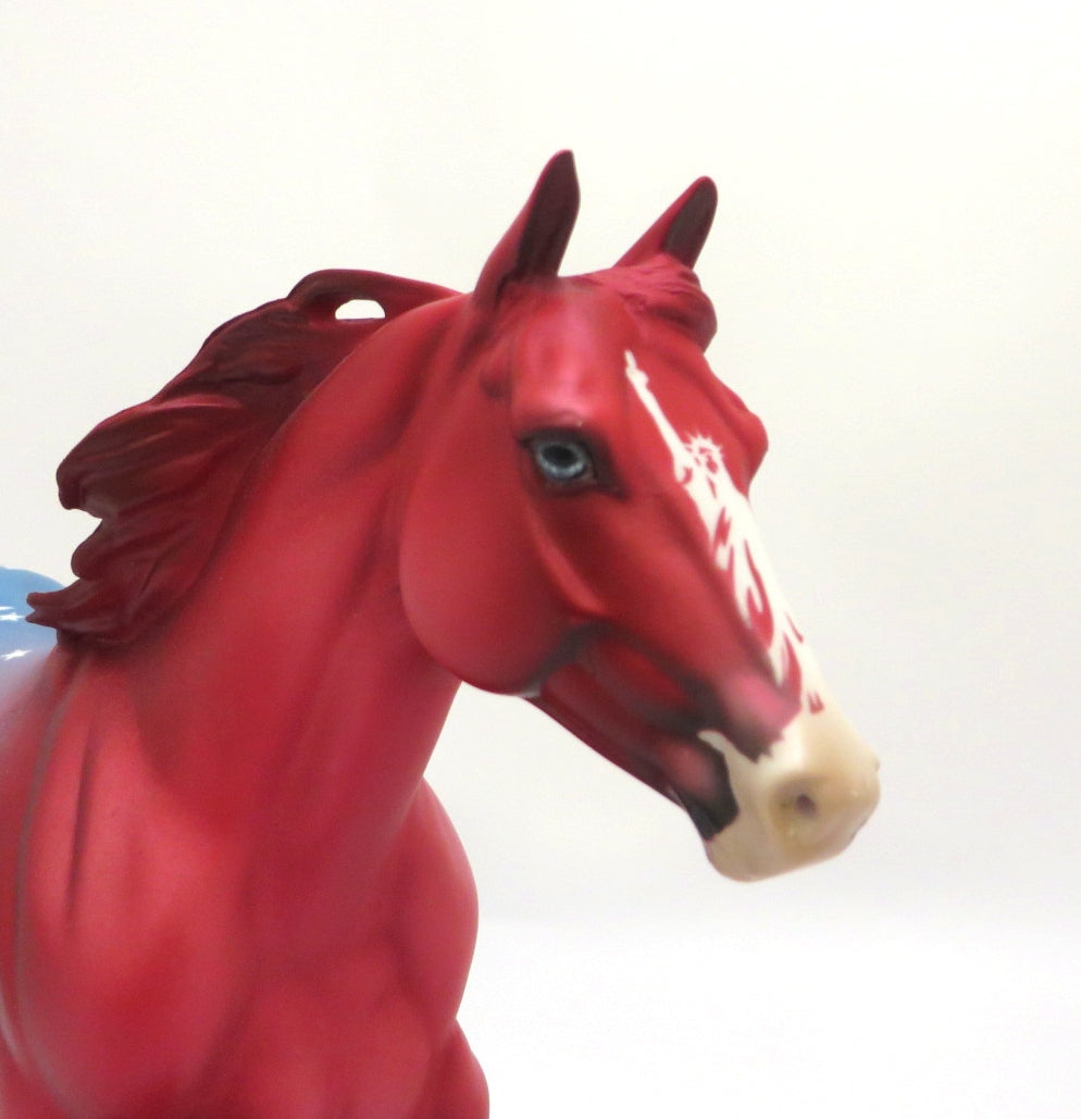 TORCH - LE-? FOUNDATION QUARTER HORSE MODEL HORSE EA20