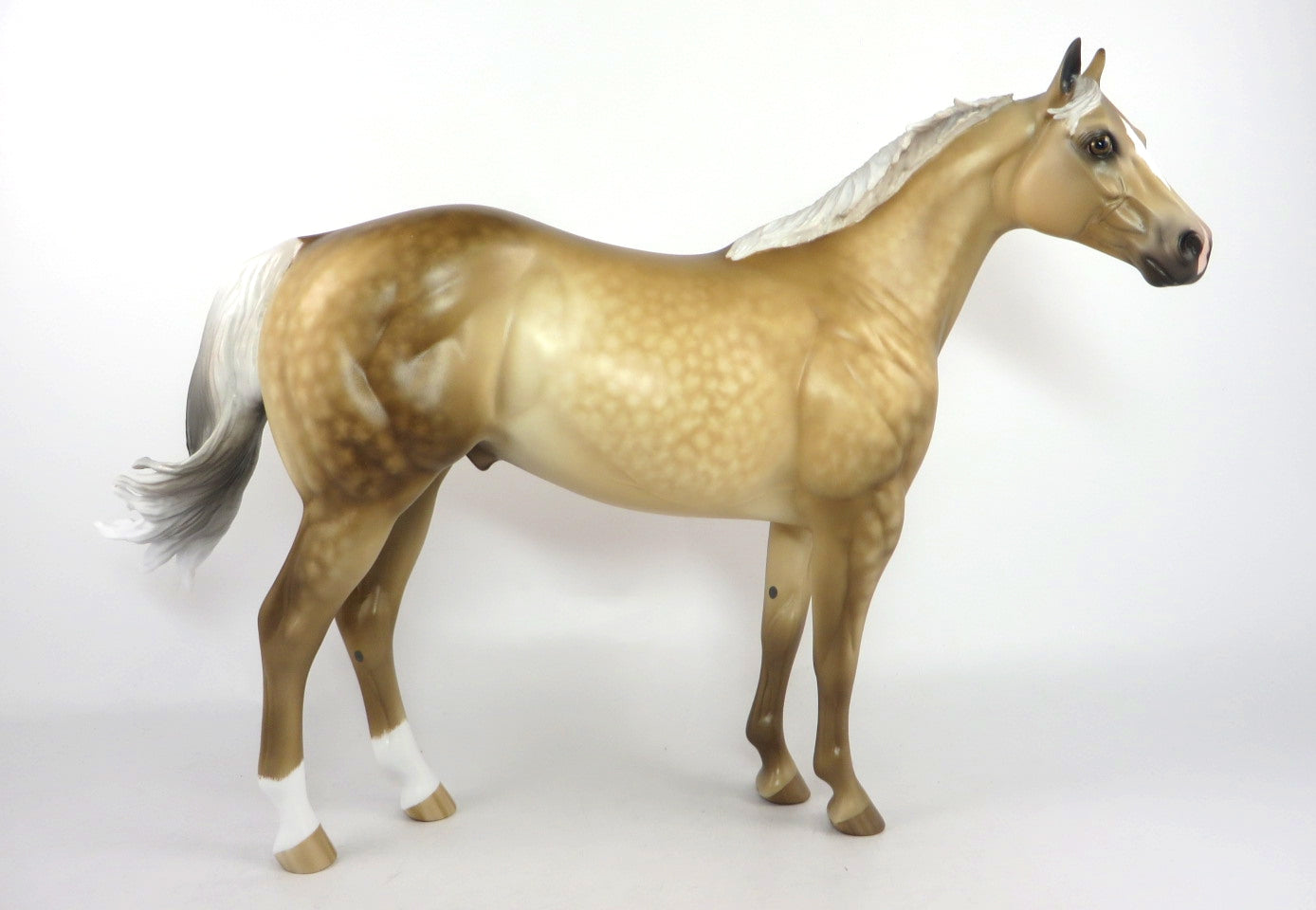 TUSEN TACK-OOAK STAR DAPPLE DUNALINO ISH MODEL HORSE BY SHERYL LEISURE 2/14/20