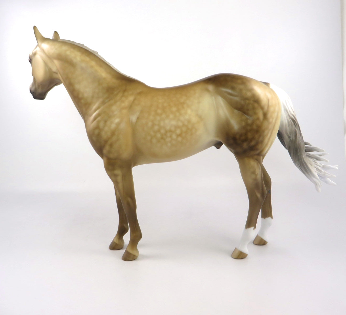 TUSEN TACK-OOAK STAR DAPPLE DUNALINO ISH MODEL HORSE BY SHERYL LEISURE 2/14/20