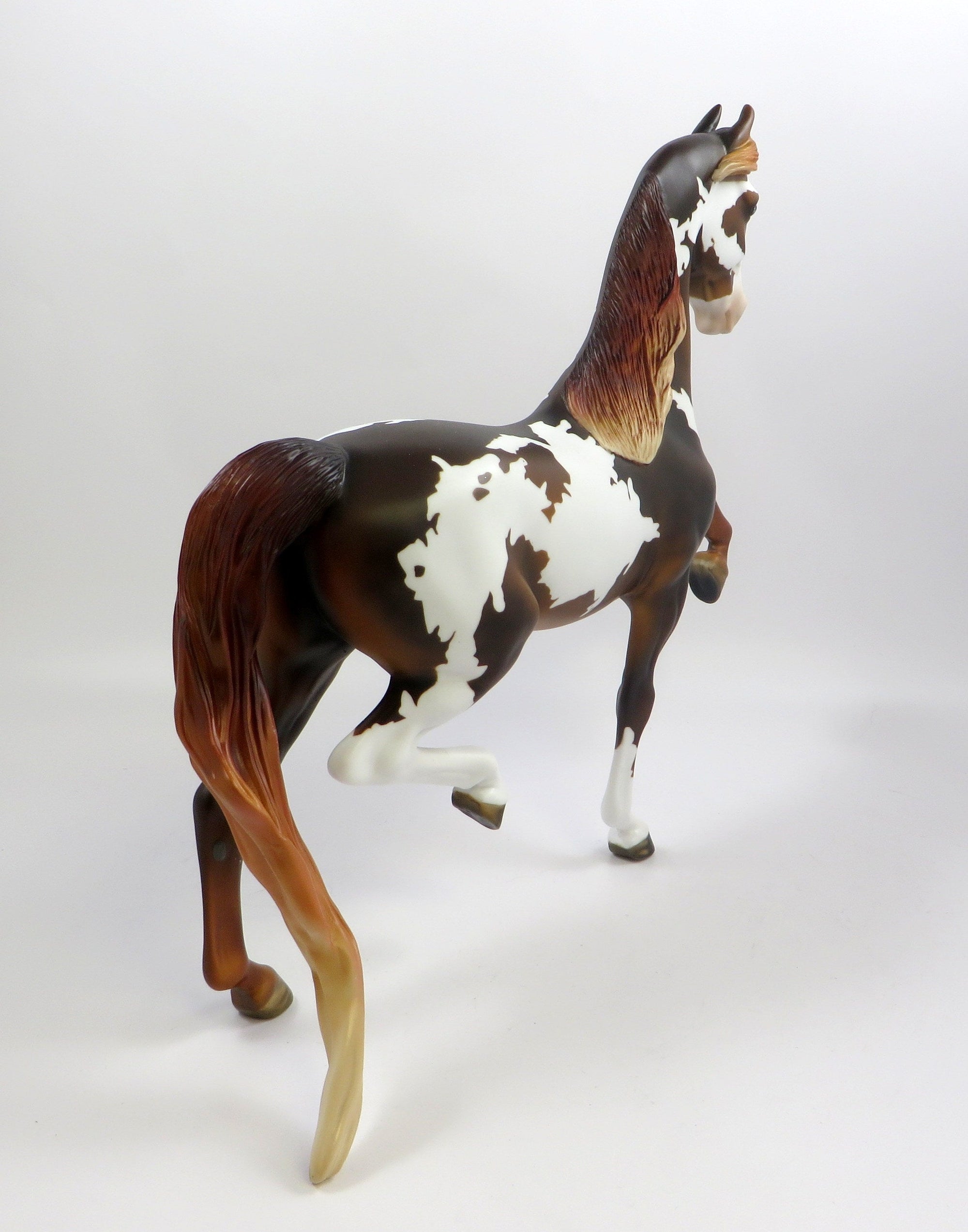 TZARINA-OOAK BAY PAINT SADDLEBRED MODEL HORSE EQ 19