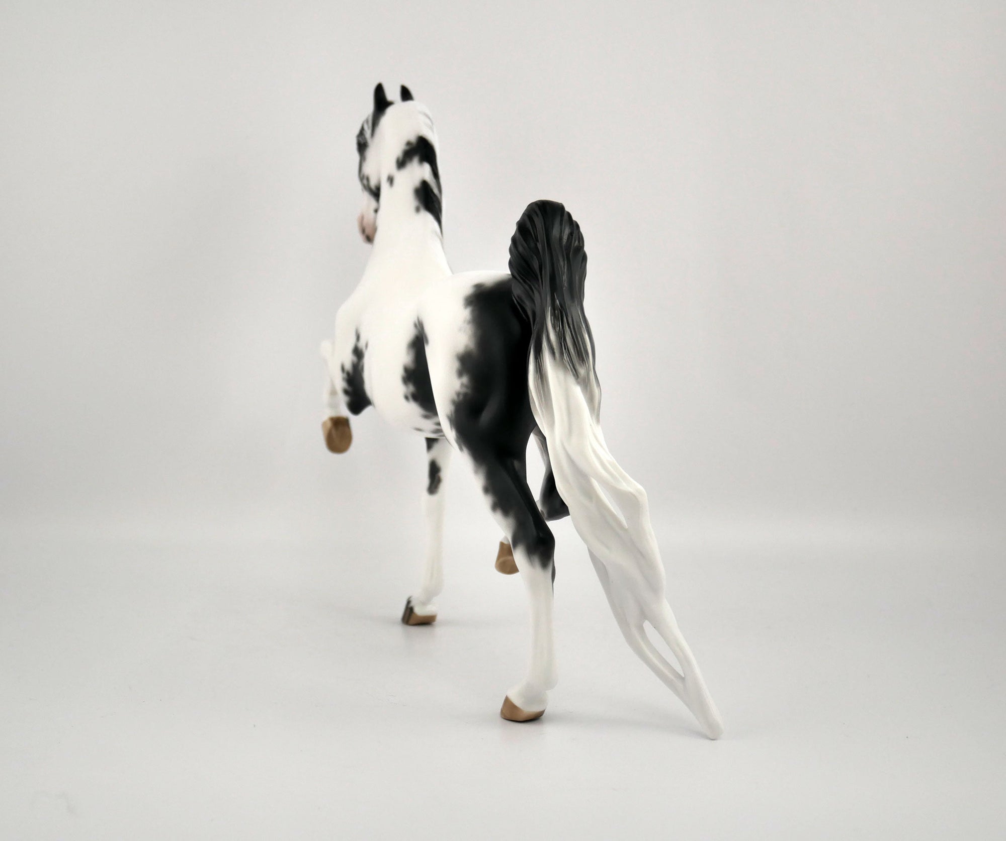 Ulric-OOAK Black Sabino Saddlebred By Sheryl Leisure MM2020