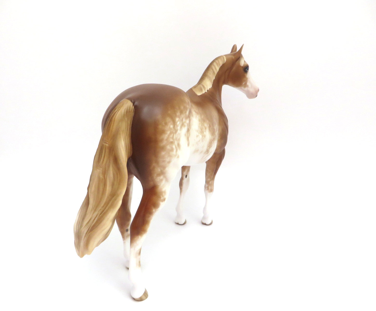 UN GUSTO-OOAK CHESTNUT SABINO ISH MODEL HORSE BY SHERYL LEISURE 3/11/20
