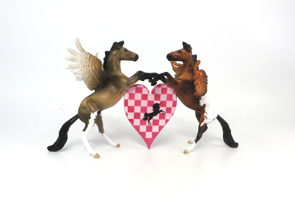 ENDLESS LOVE- OOAK DOUBLE REARING PEGACHIPS HEART VALENTINE DECORATOR SB19