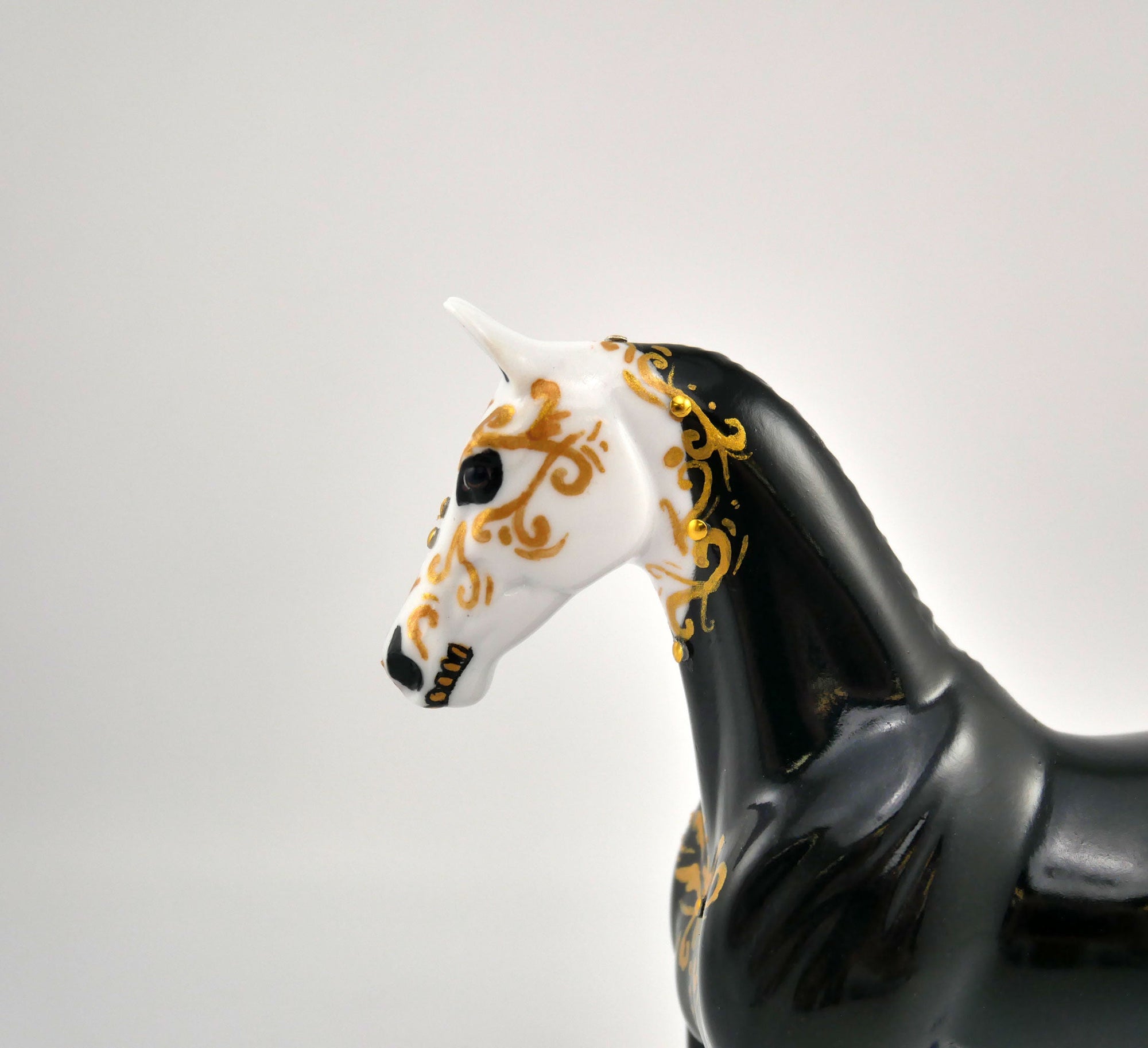 Versa&#39; Chi By Night-OOAK Sugar Skull Saddlebred By Jas  MM 2020