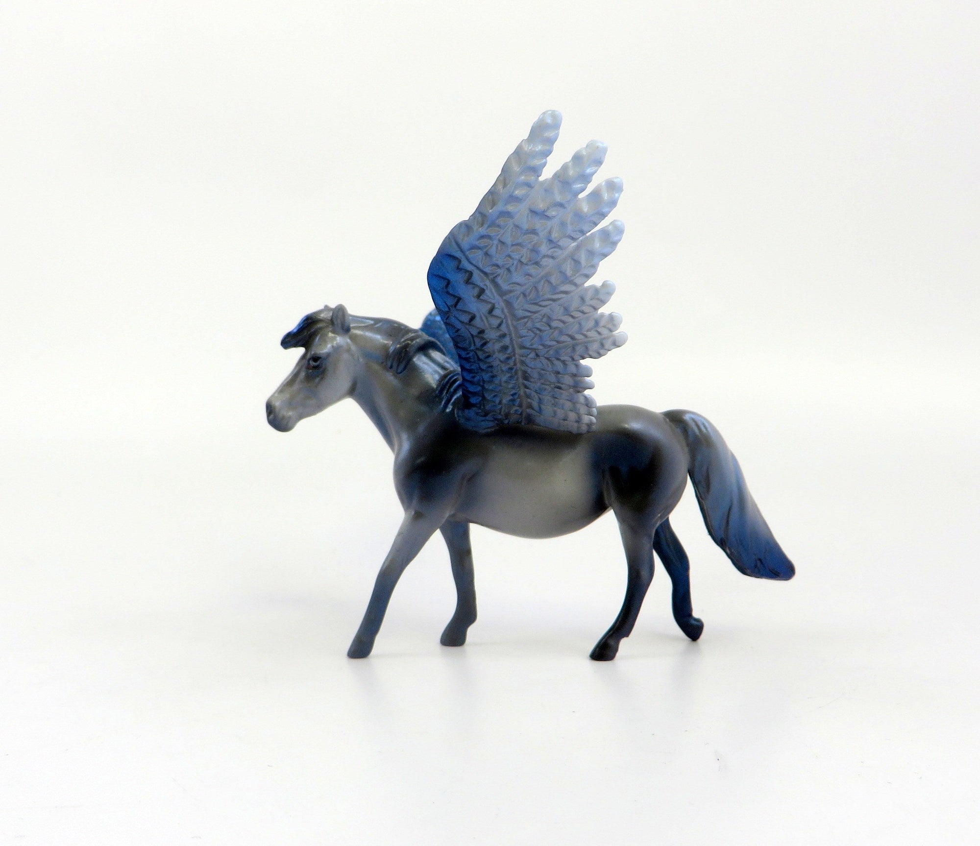 VICTORIA-OOAK PEGASUS PONY DECORATOR CHIP MODEL HORSE EQ 19