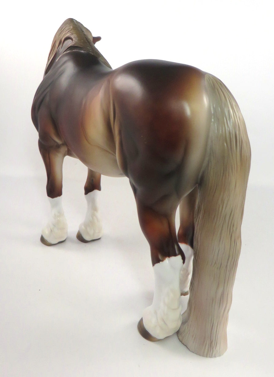 VICTORY- OOAK DARK DAPPLE CHESTNUT WITH FLAXEN MANE &amp; TAIL HD MODEL HORSE BY MISSY FOX SB20