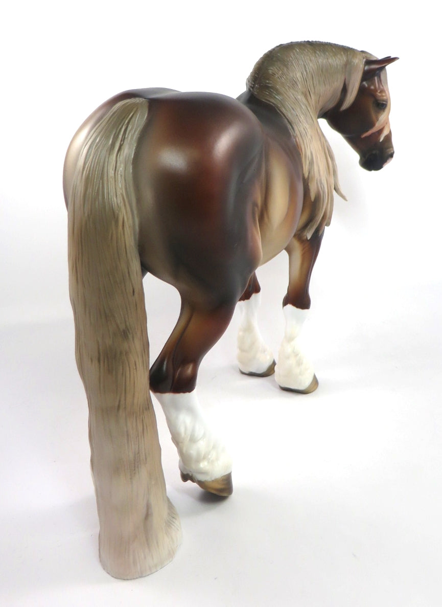 VICTORY- OOAK DARK DAPPLE CHESTNUT WITH FLAXEN MANE &amp; TAIL HD MODEL HORSE BY MISSY FOX SB20