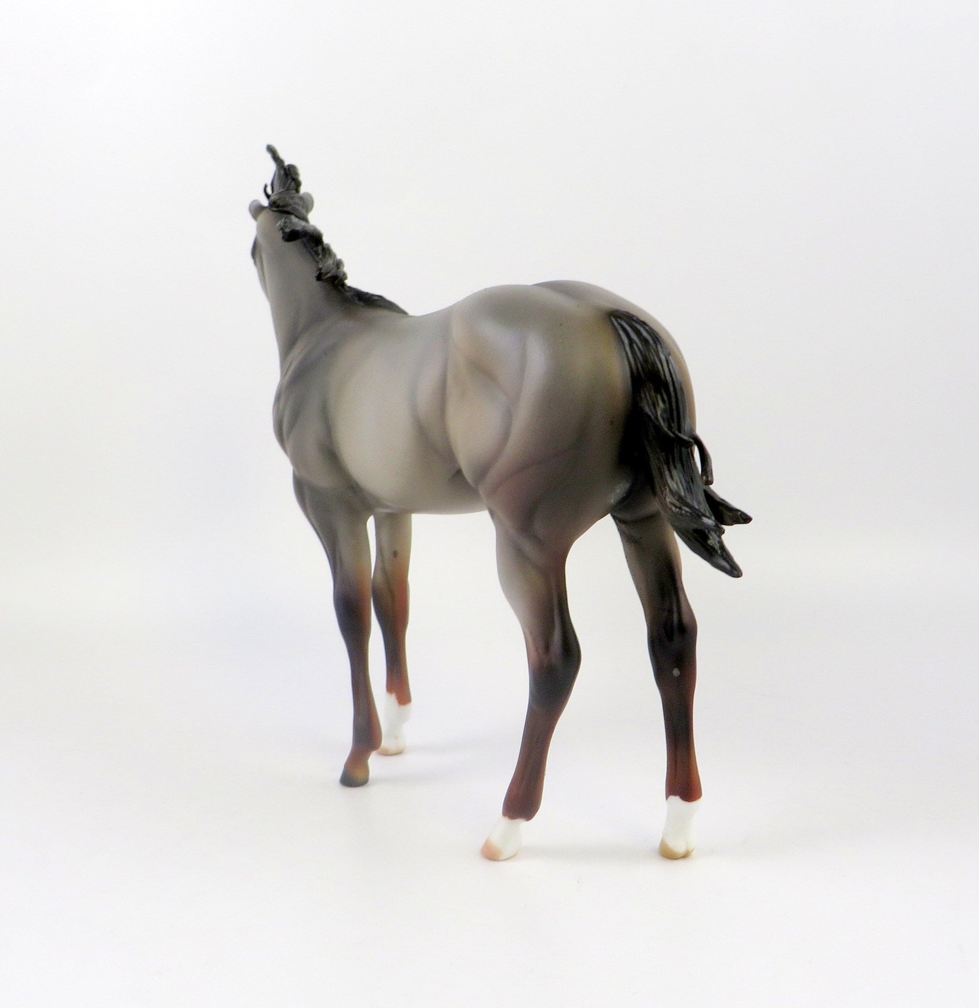 VLAD-OOAK BAY ROAN WEANLING MODEL HORSE EQ 19