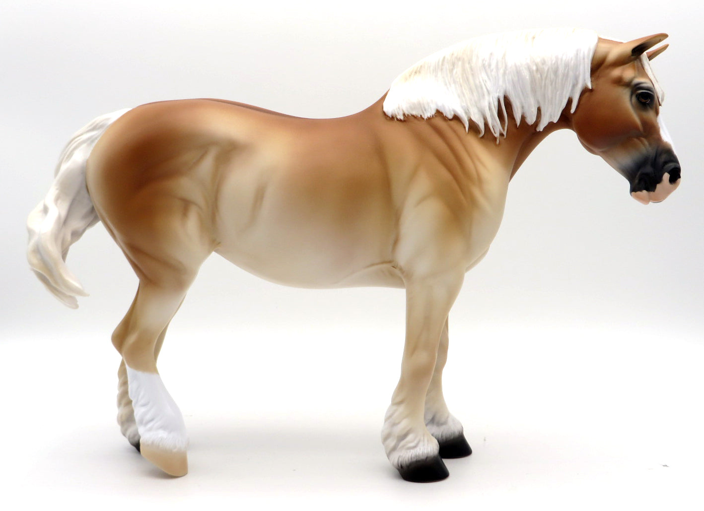 Waffles-OOAK Light Chestnut "Belgian" Heavy Draft Mare painted by Ellen 12/2/21