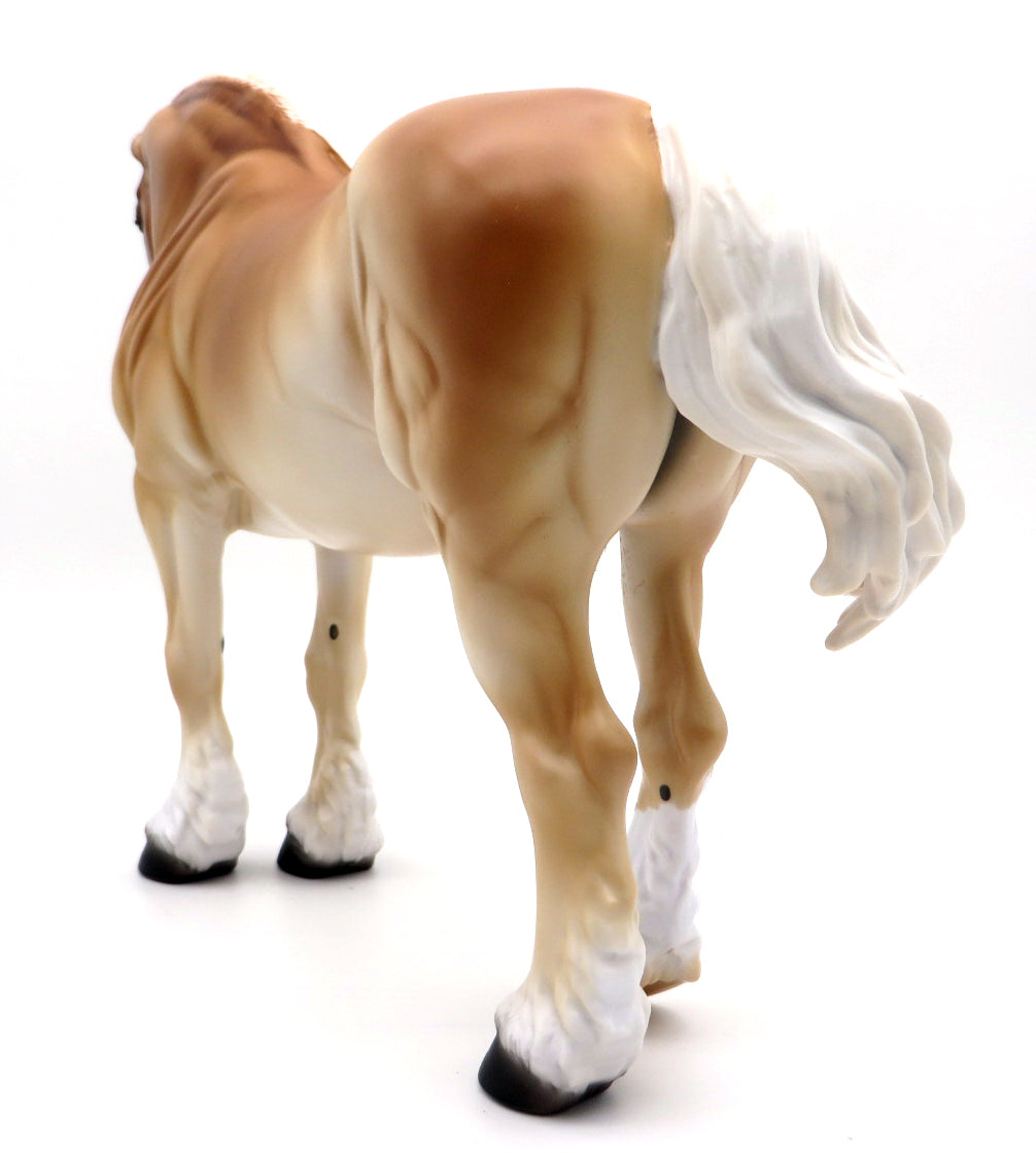 Waffles-OOAK Light Chestnut &quot;Belgian&quot; Heavy Draft Mare painted by Ellen 12/2/21