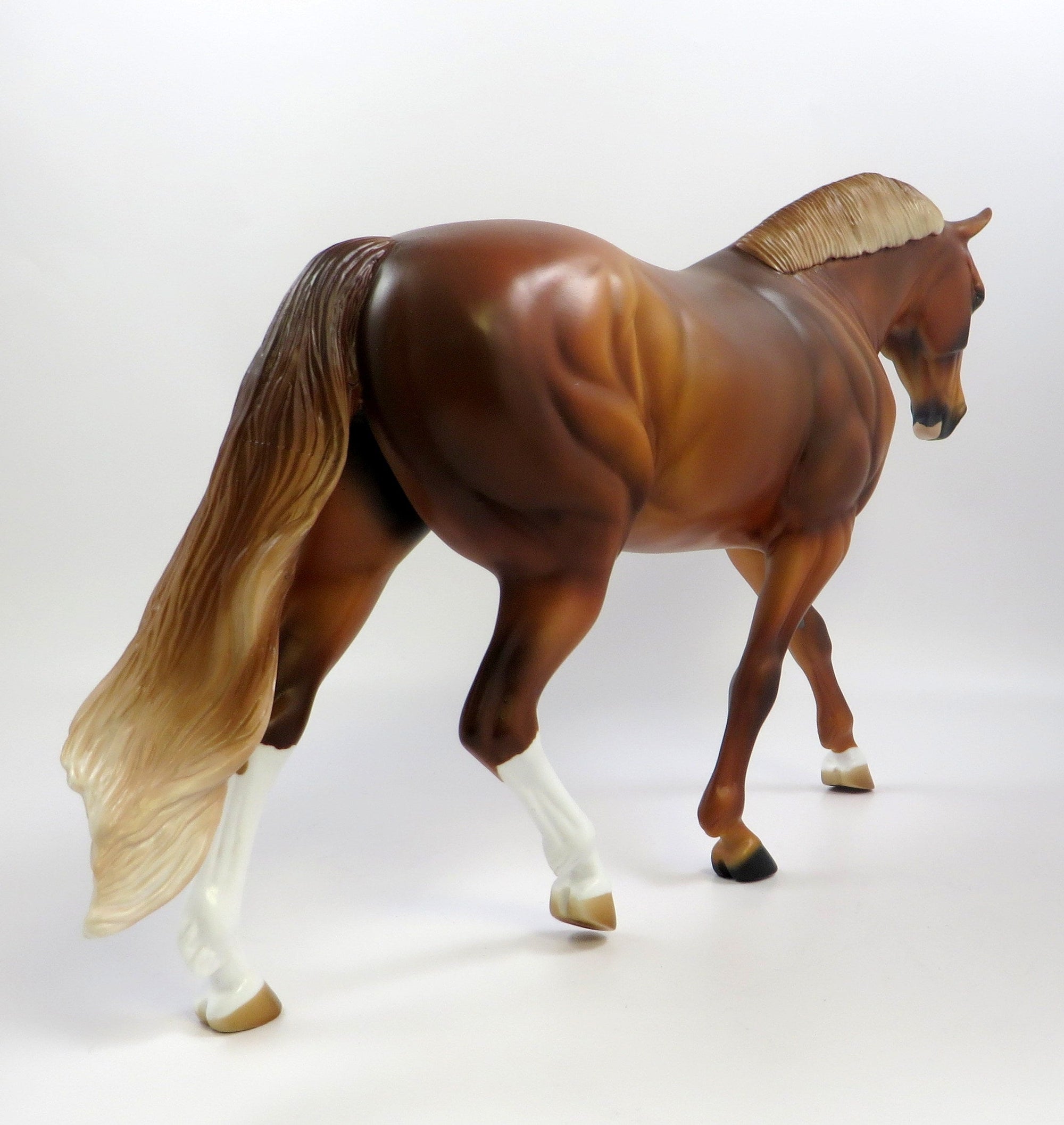 WALES-OOAK CHESTNUT IRISH DRAFT MODEL HORSE EQ 2019