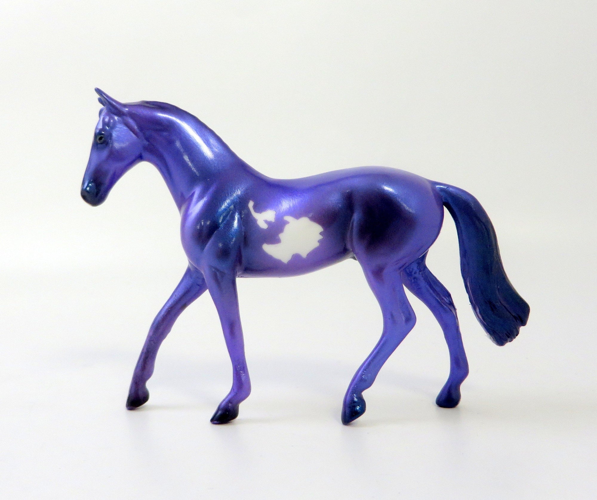 WARMBLOOD AMETHYST CHIP MODEL HORSE EQ 19