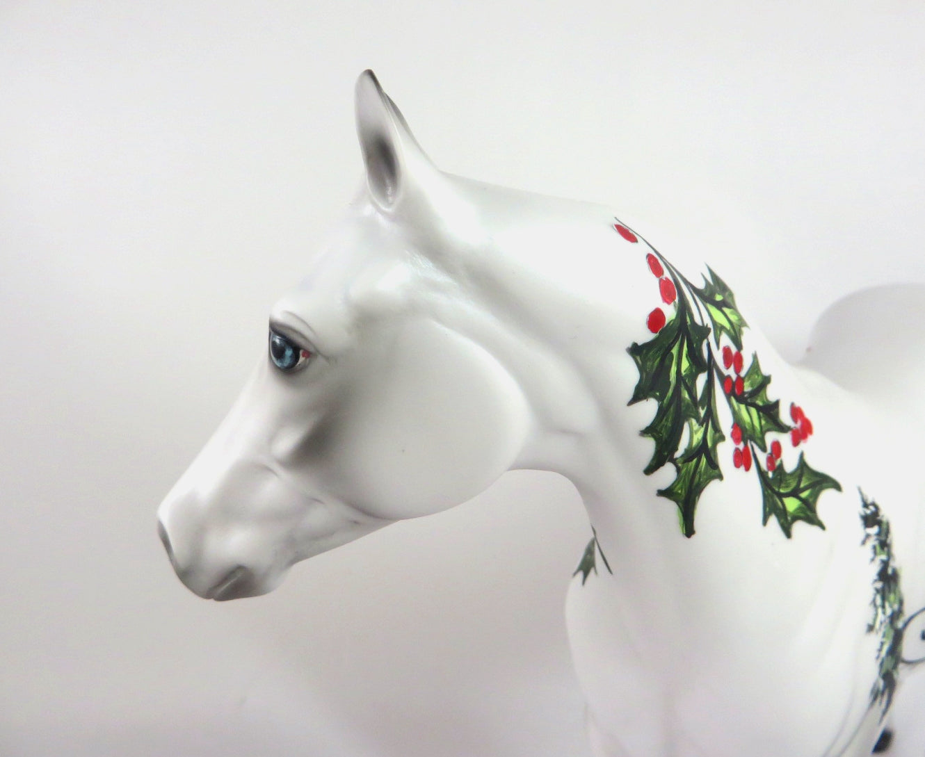 WHITE CHRISTMAS-OOAK WHITE CHRISTMAS ISH  DECORATOR BY DAWN QUICK WHS19