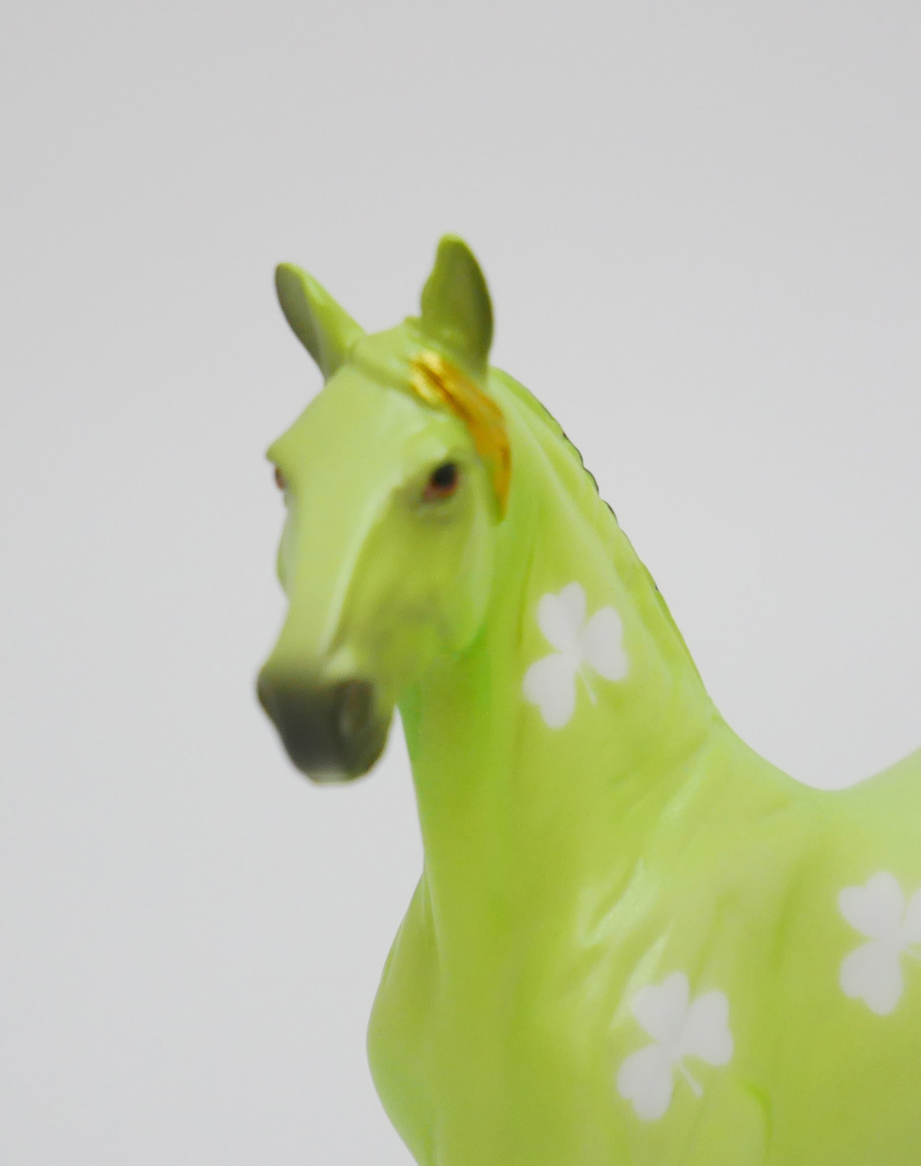 WHO SAYS IT&#39;S NOT EASY BEING GREEN - OOAK  ST. PATRICKS DAY DECO STANDING DRAFT BY JAS FANNING 3/13/20