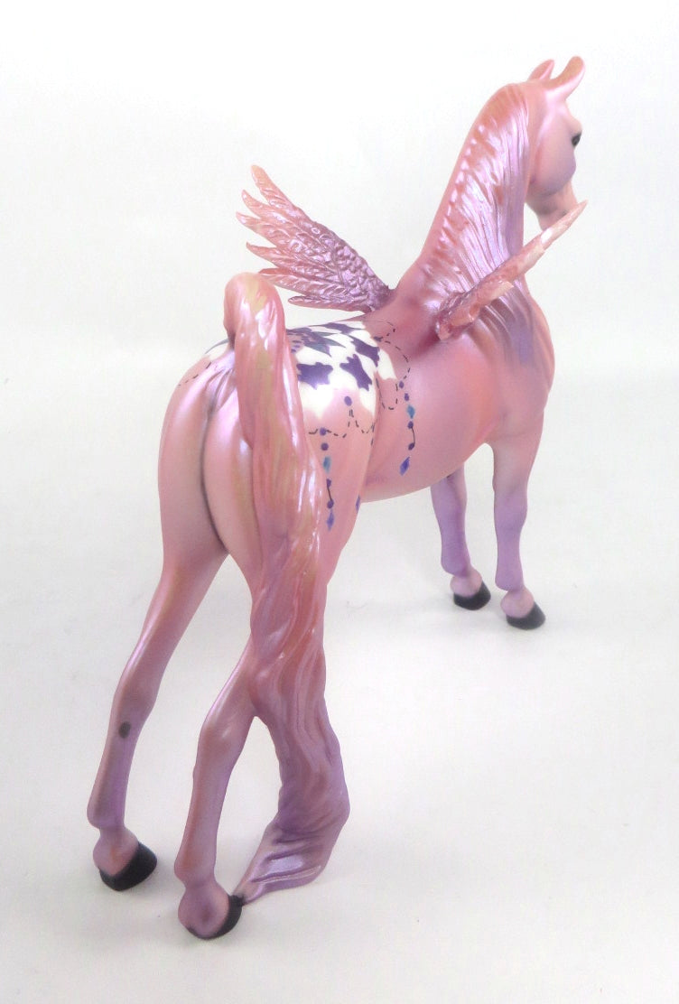 WINE AT NINE -- OOAK PINK WITH WINGS DECORATOR  PEBBLE  BY DAWN QUICK SB20
