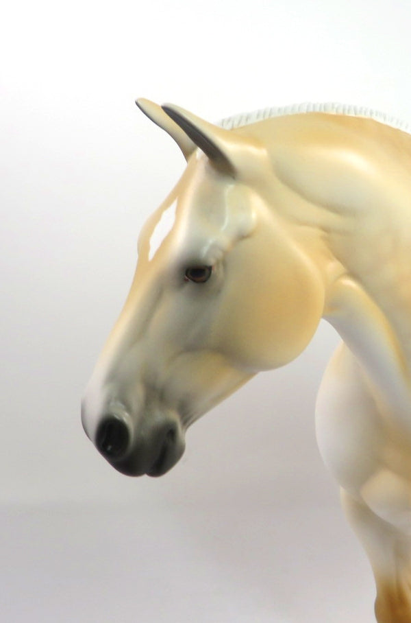 WITH ALL MY HEART-OOAK LIGHT CHESTNUT HEAVY DRAFT MARE MODEL HORSE