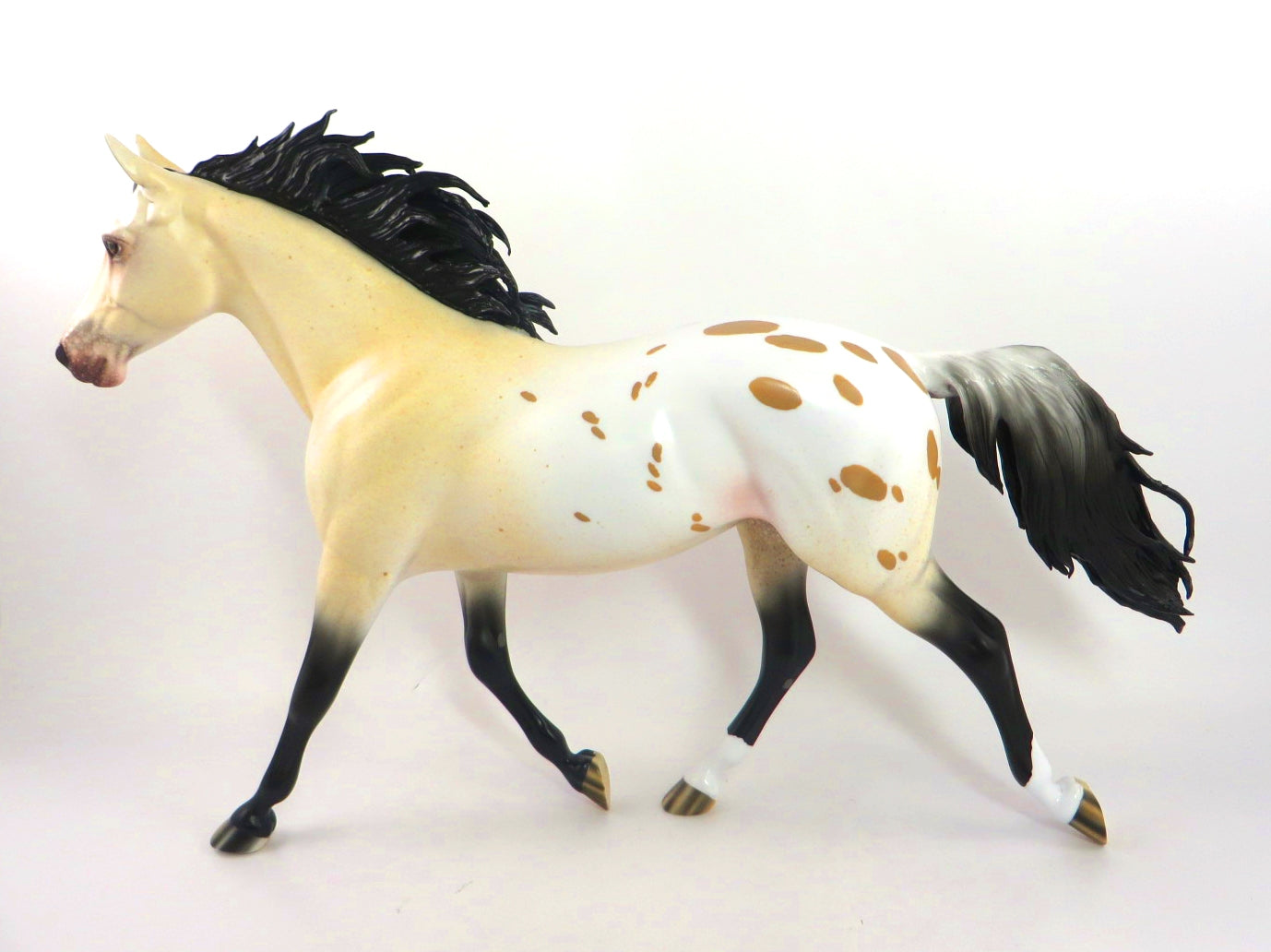 WOODEN SOLDIER-LE-14 BUCKSKIN APPY PALOUSE MODEL HORSE BY AUDREY DIXON WHS19