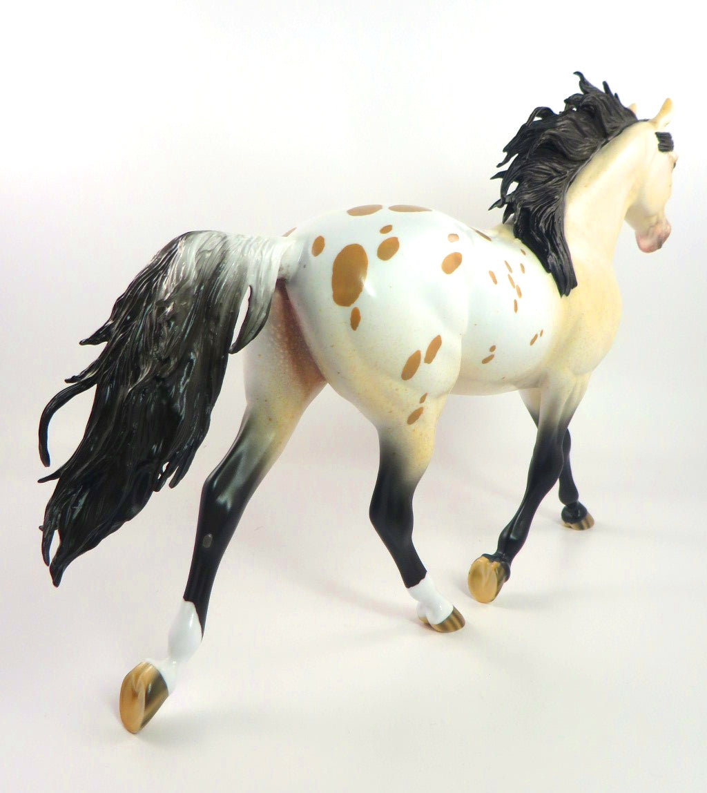 WOODEN SOLDIER-LE-14 BUCKSKIN APPY PALOUSE MODEL HORSE BY AUDREY DIXON WHS19