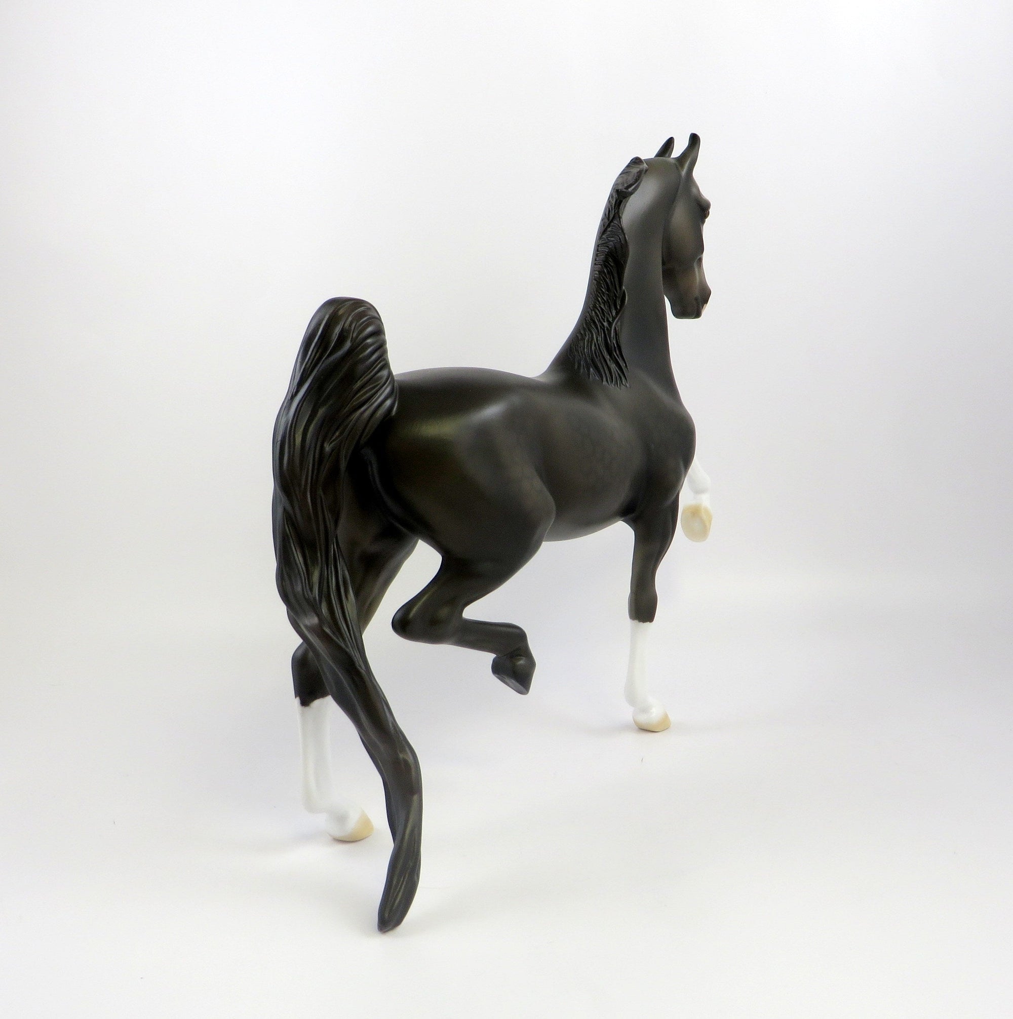 WYBERT-OOAK LIVER CHESTNUT SADDLEBRED MODEL HORSE EQ 19