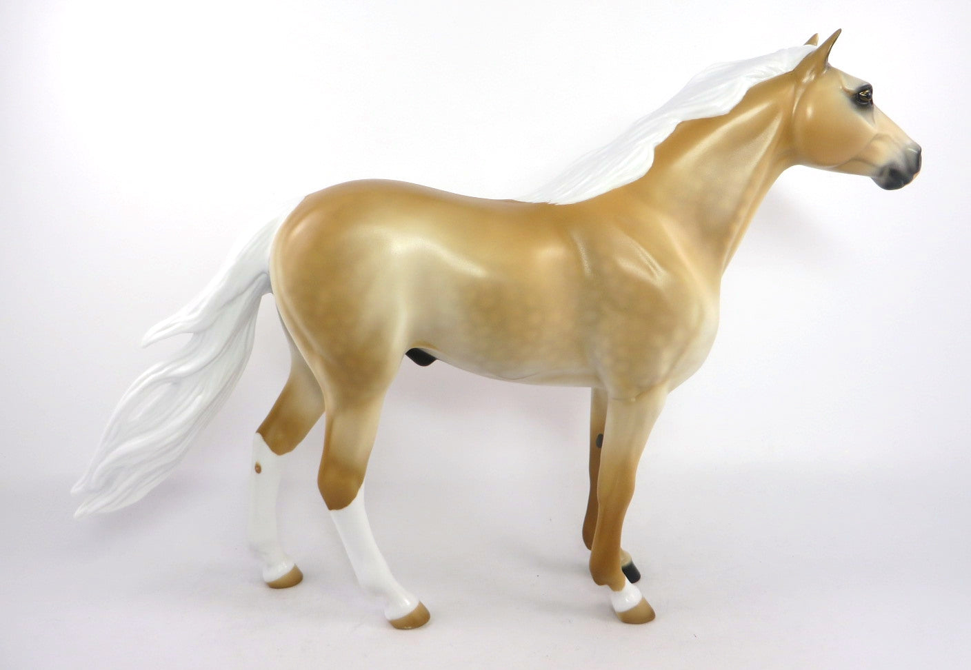 YOU WARM MY HEART-OOAK DAPPLE PALOMINO MUSTANG MODEL HORSE 2/14/20