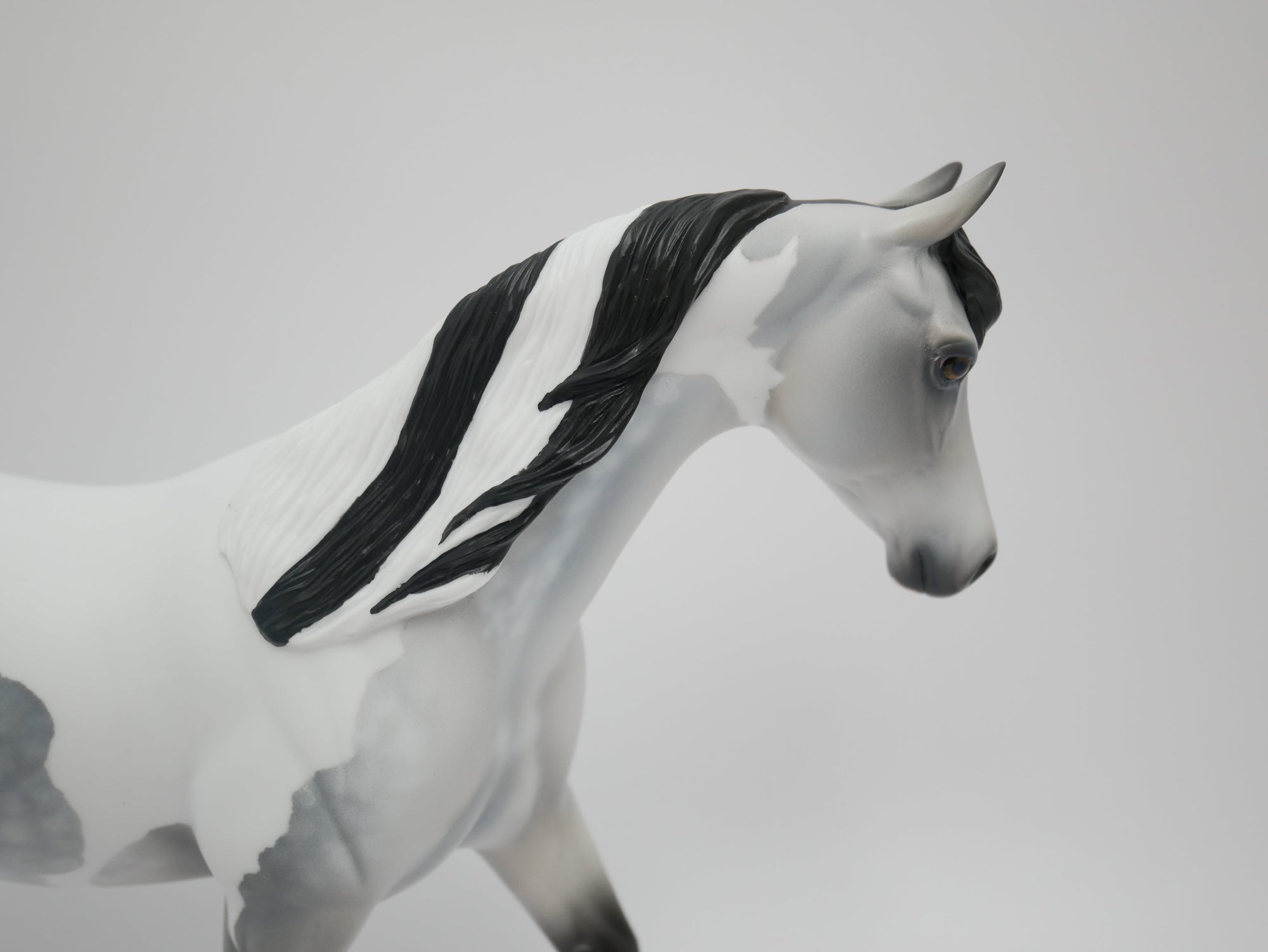 YOU TUBE-OOAK STAR DAPPLE GREY PONY MODEL HORSE 3/12/20