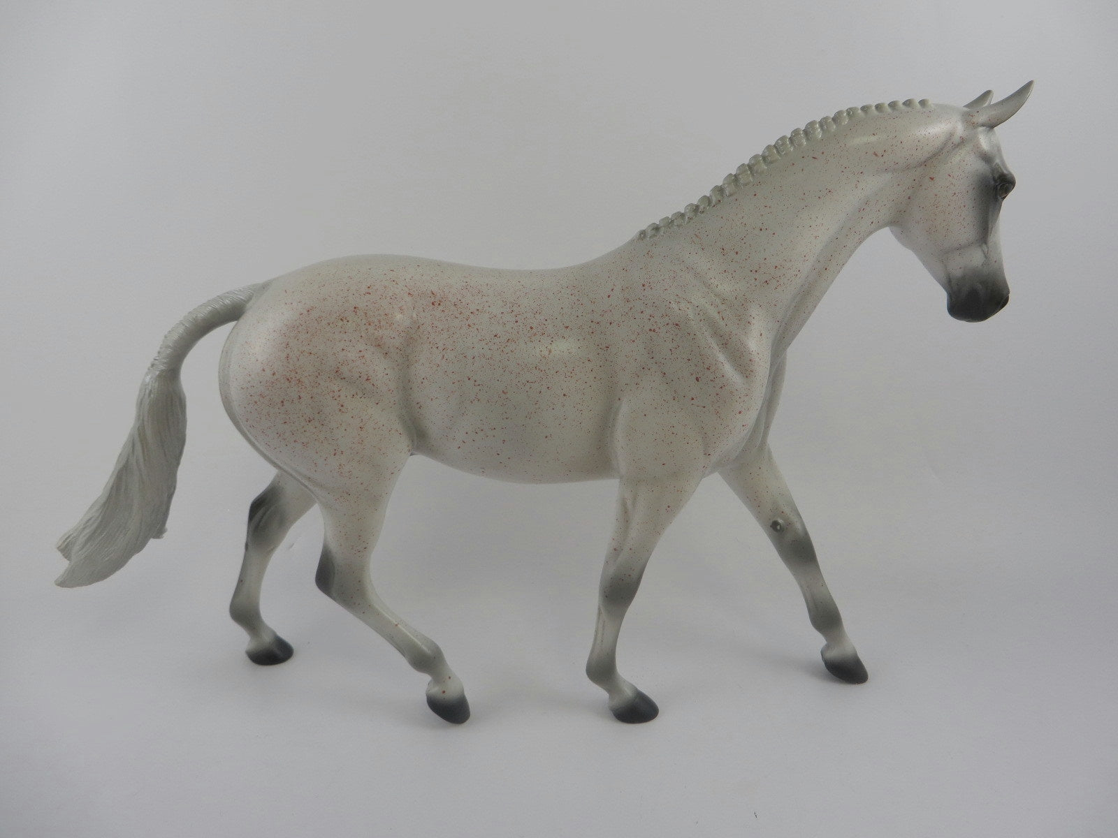 ZOMBIE-OOAK  FLEA BITTEN LIGHT GREY PONY MODEL HORSE BY KAYLA WESSE MM19