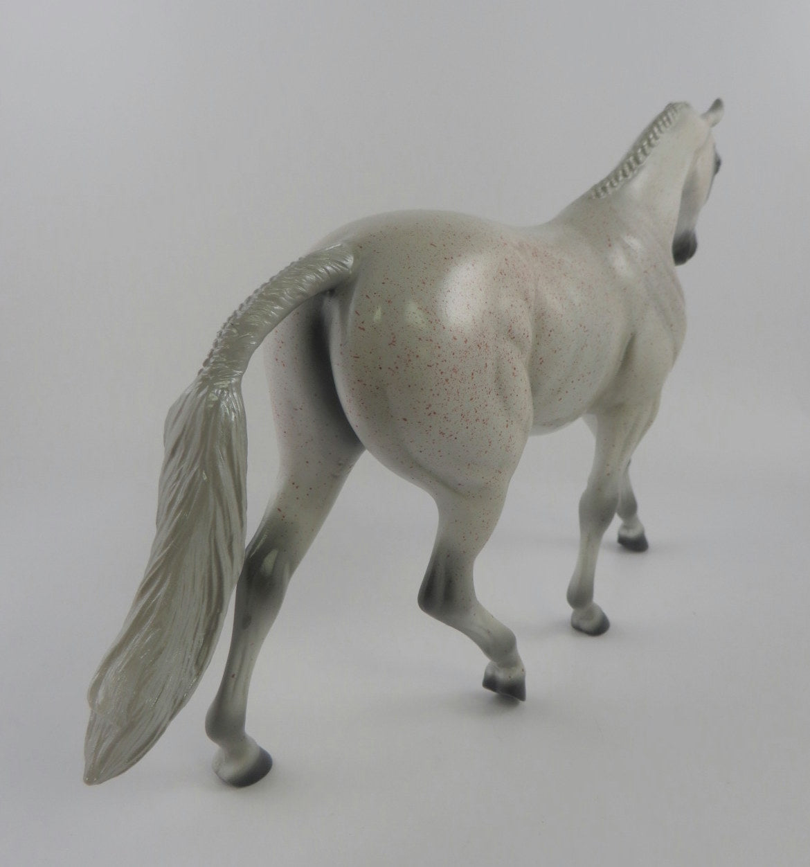 ZOMBIE-OOAK  FLEA BITTEN LIGHT GREY PONY MODEL HORSE BY KAYLA WESSE MM19