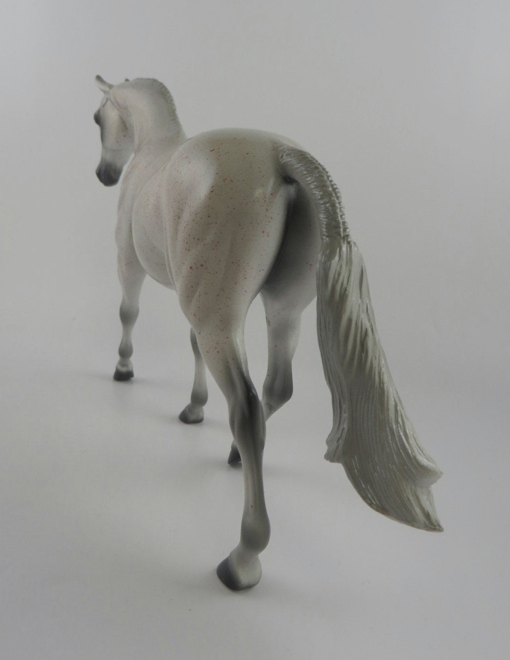 ZOMBIE-OOAK  FLEA BITTEN LIGHT GREY PONY MODEL HORSE BY KAYLA WESSE MM19